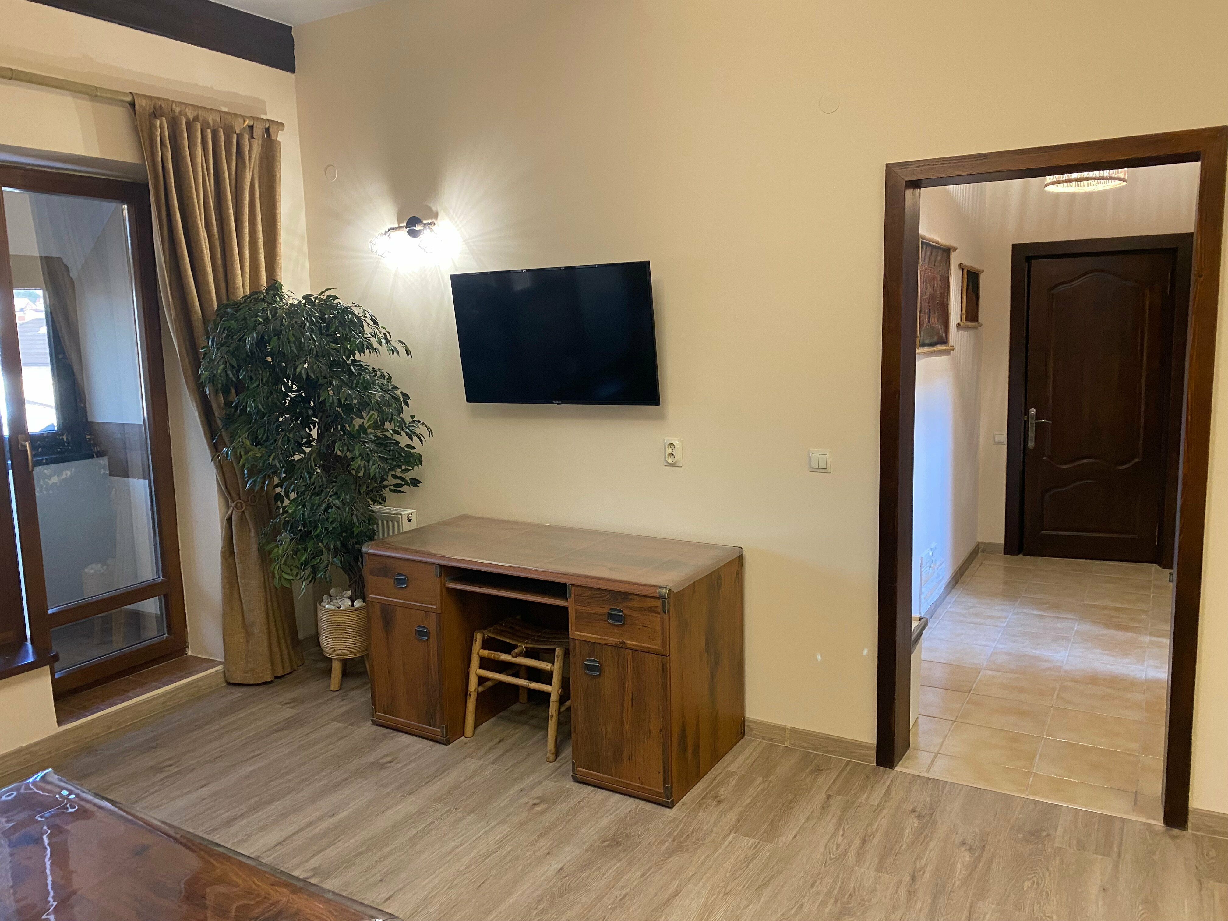 Люкс с балконом