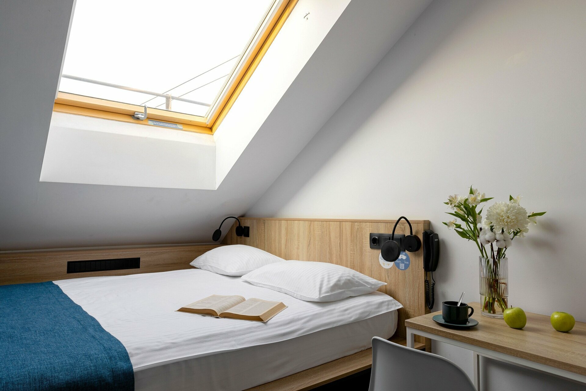 izzzi MANSARDA SMART с кондиционером