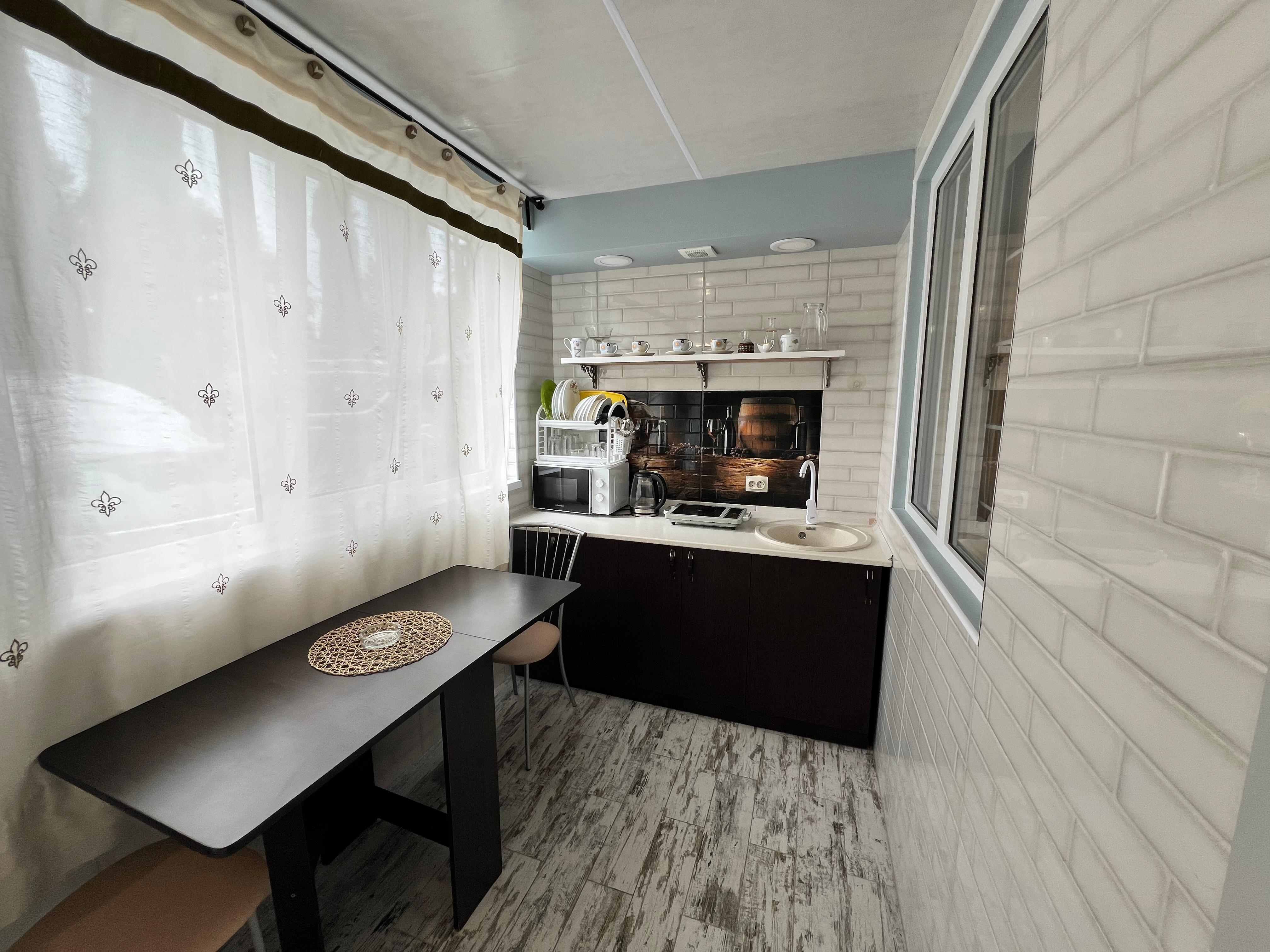 Четырехместный апарт на первом этаже