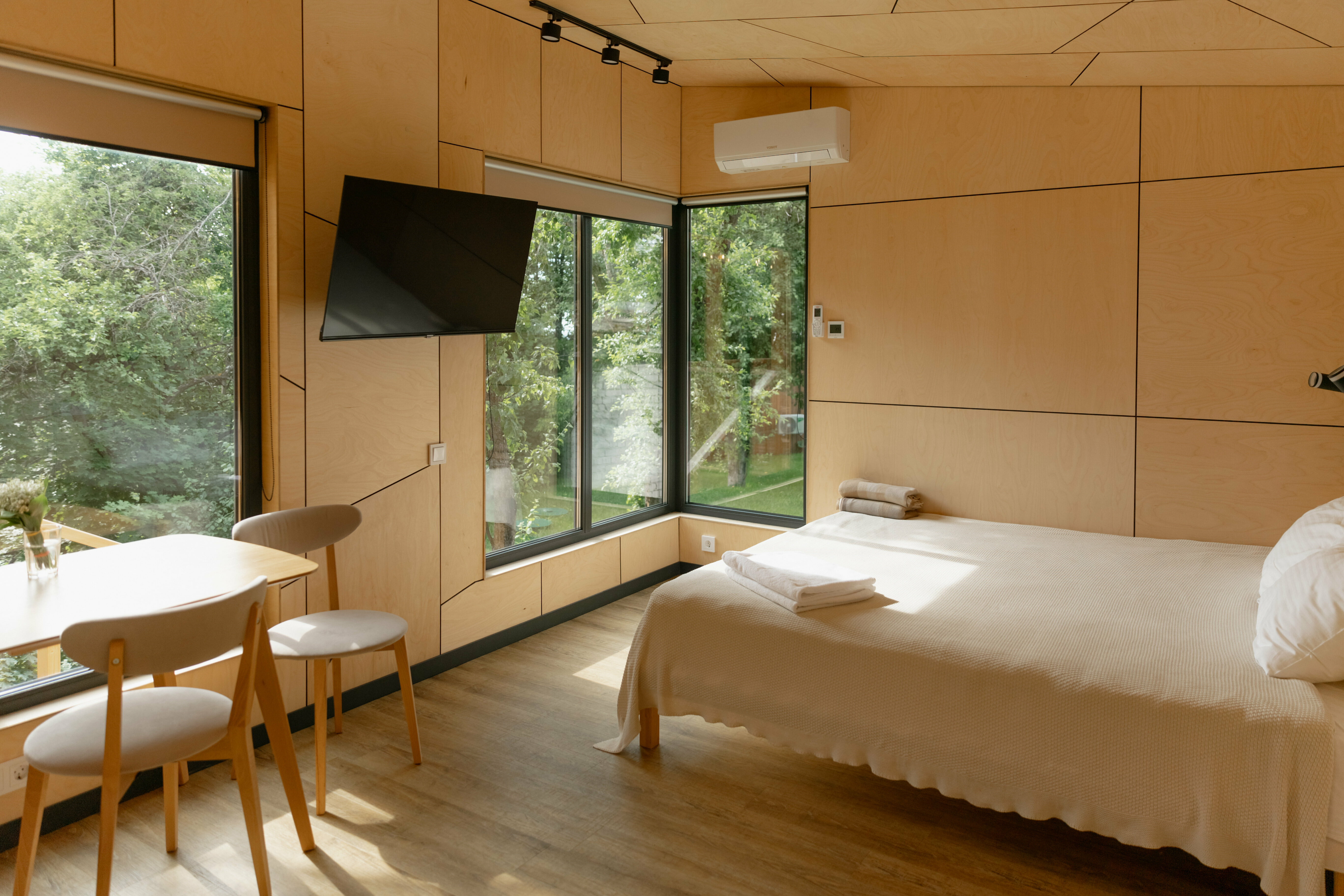 Большой двухместный номер с 1 кроватью