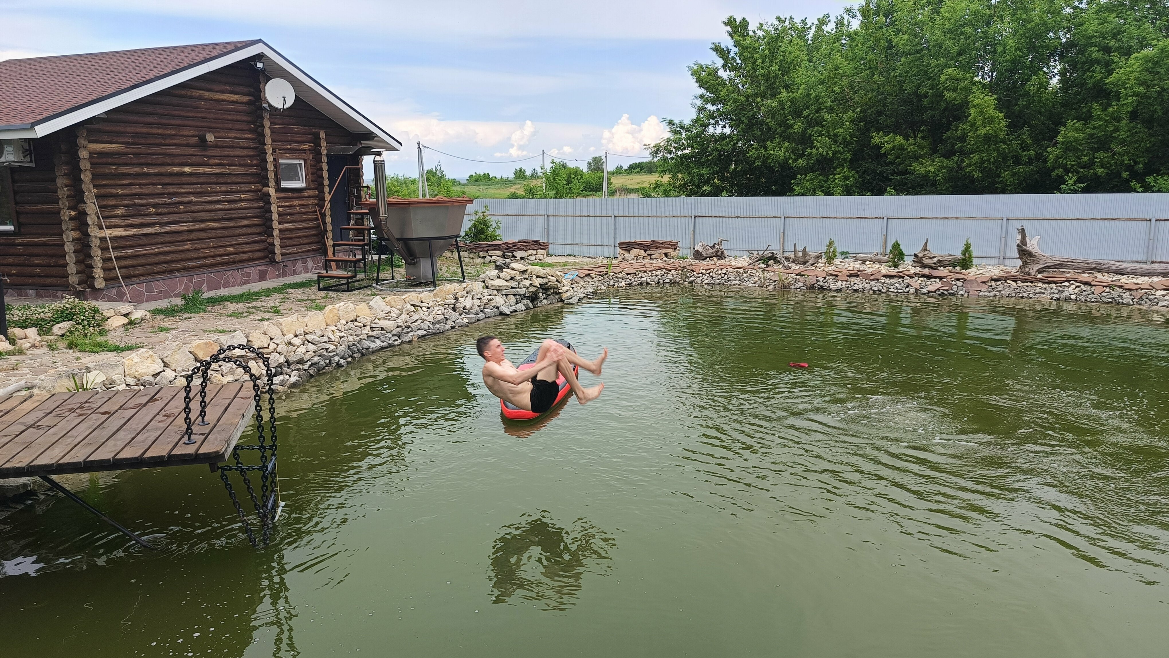 Дом с видом на лес