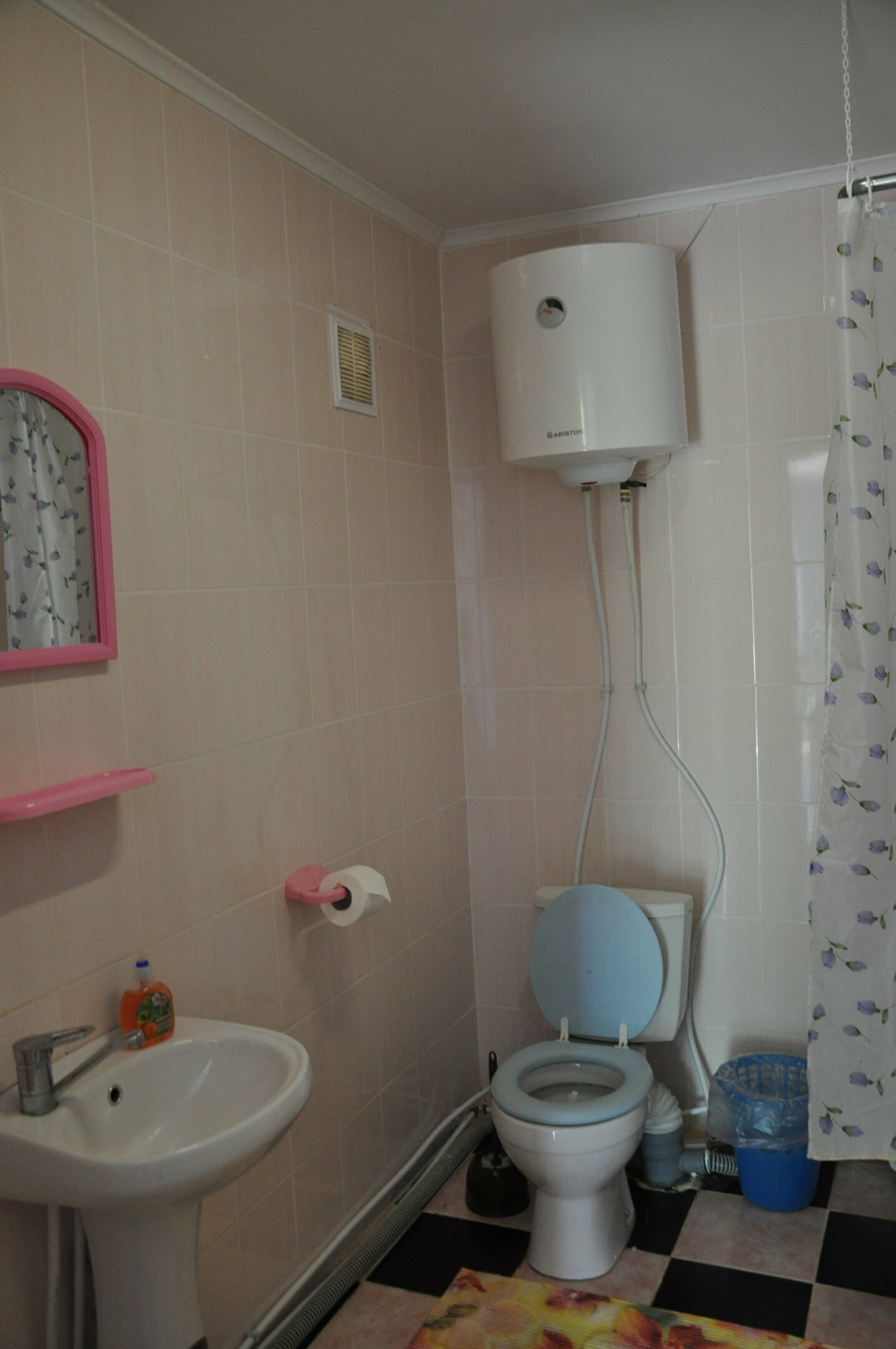 Стандартный трехместный номер