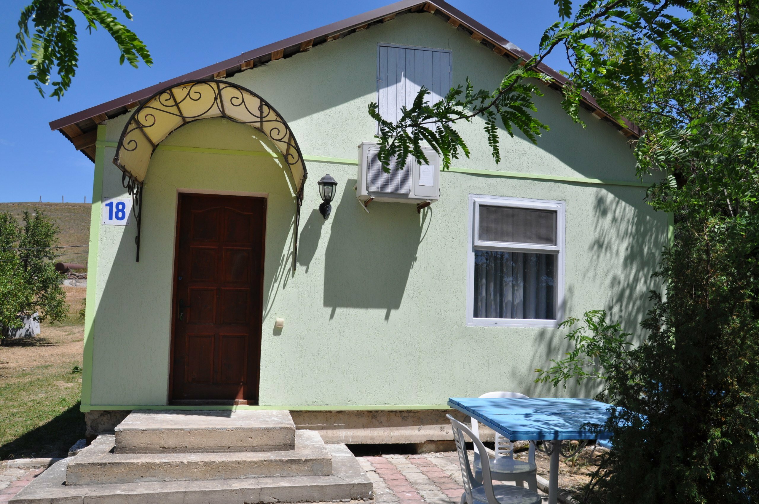 Стандартный трехместный номер