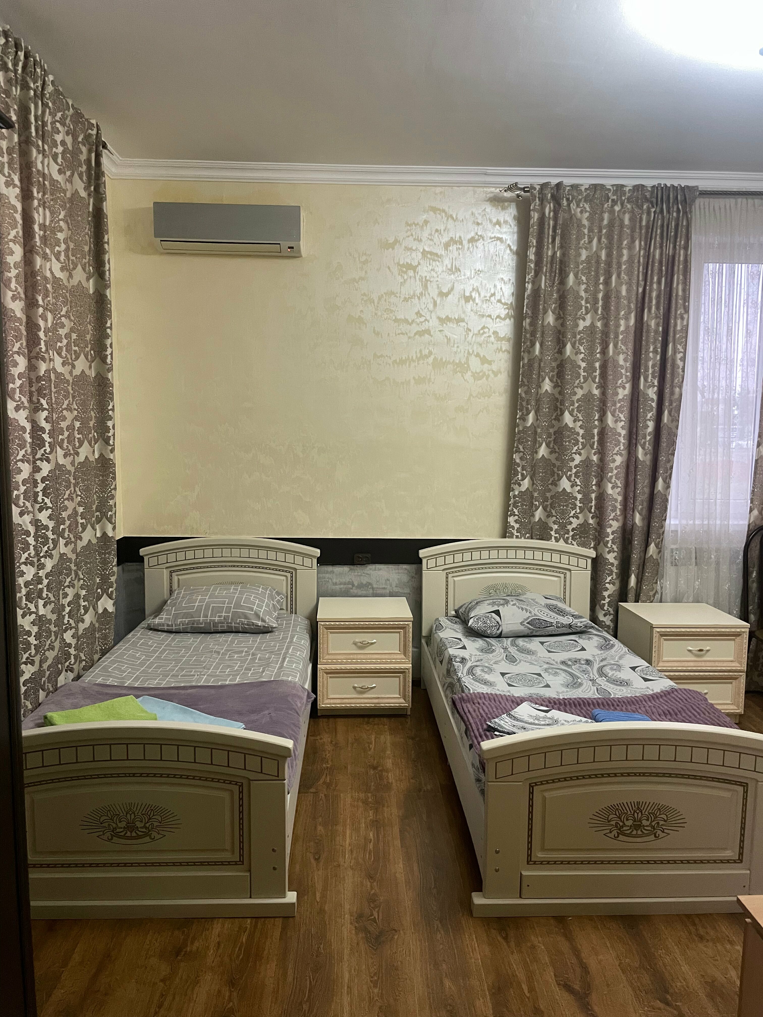 Трехместный номер с душем