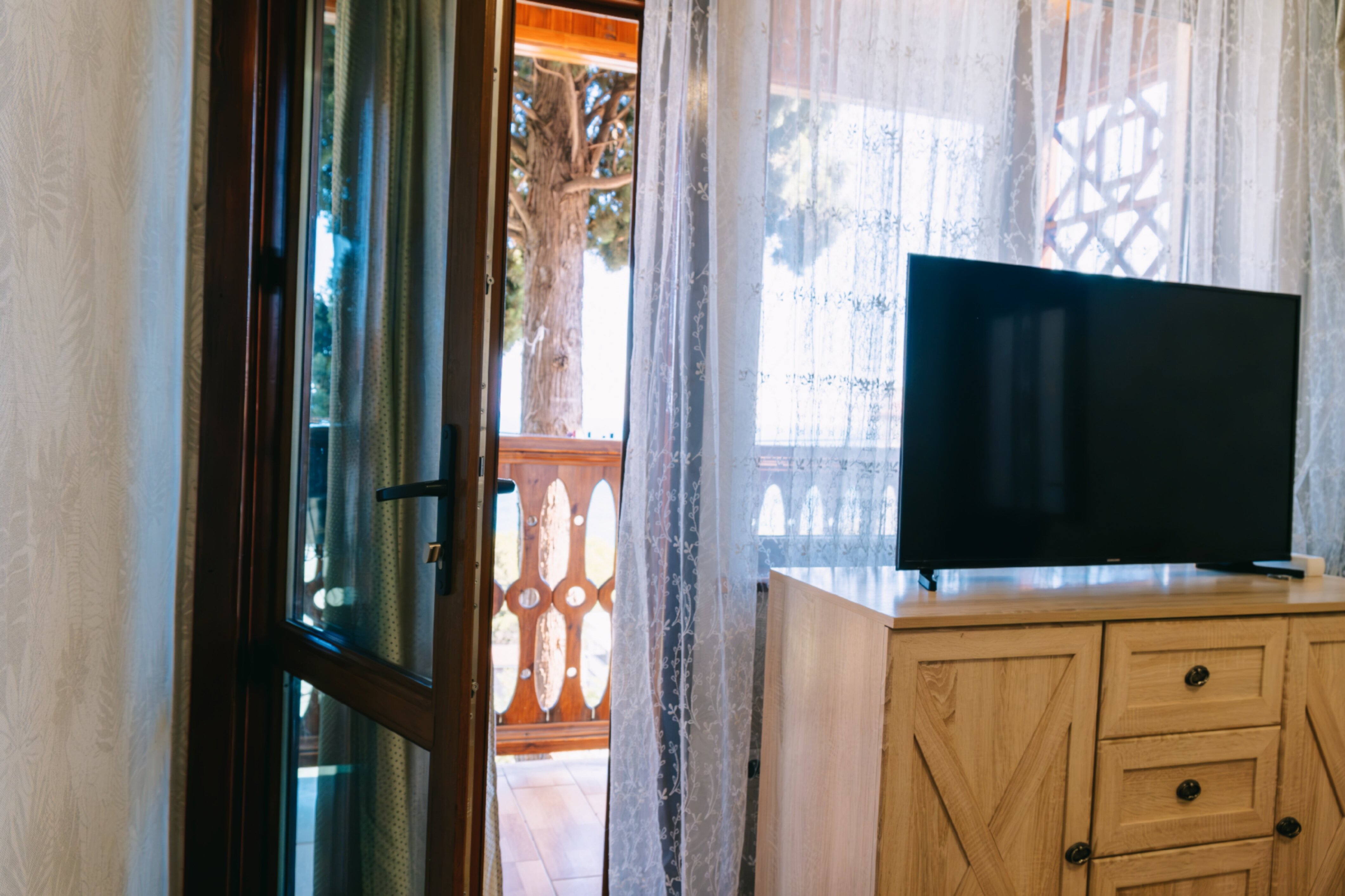 Семейный номер с видом на море