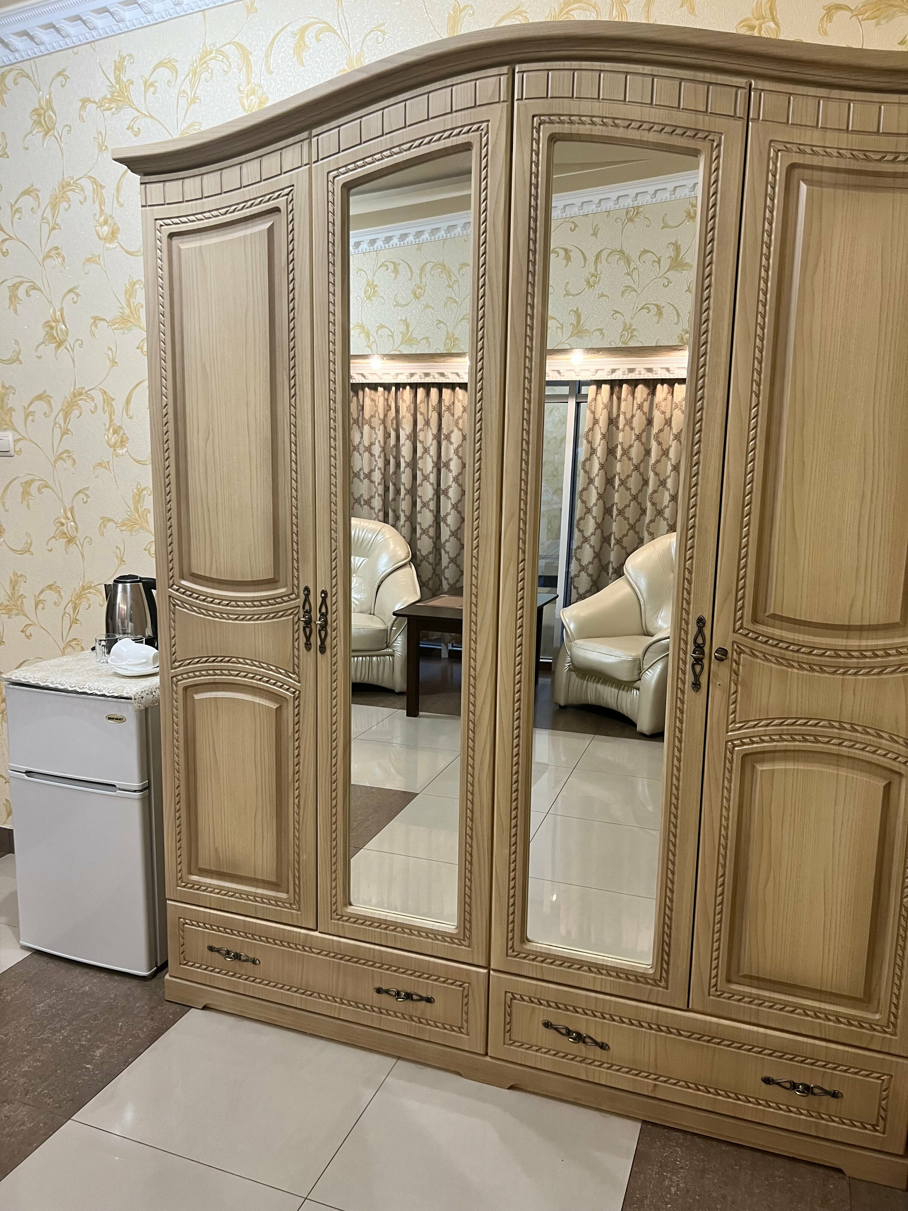 Улучшенный номер с кроватью размера «queen-size»