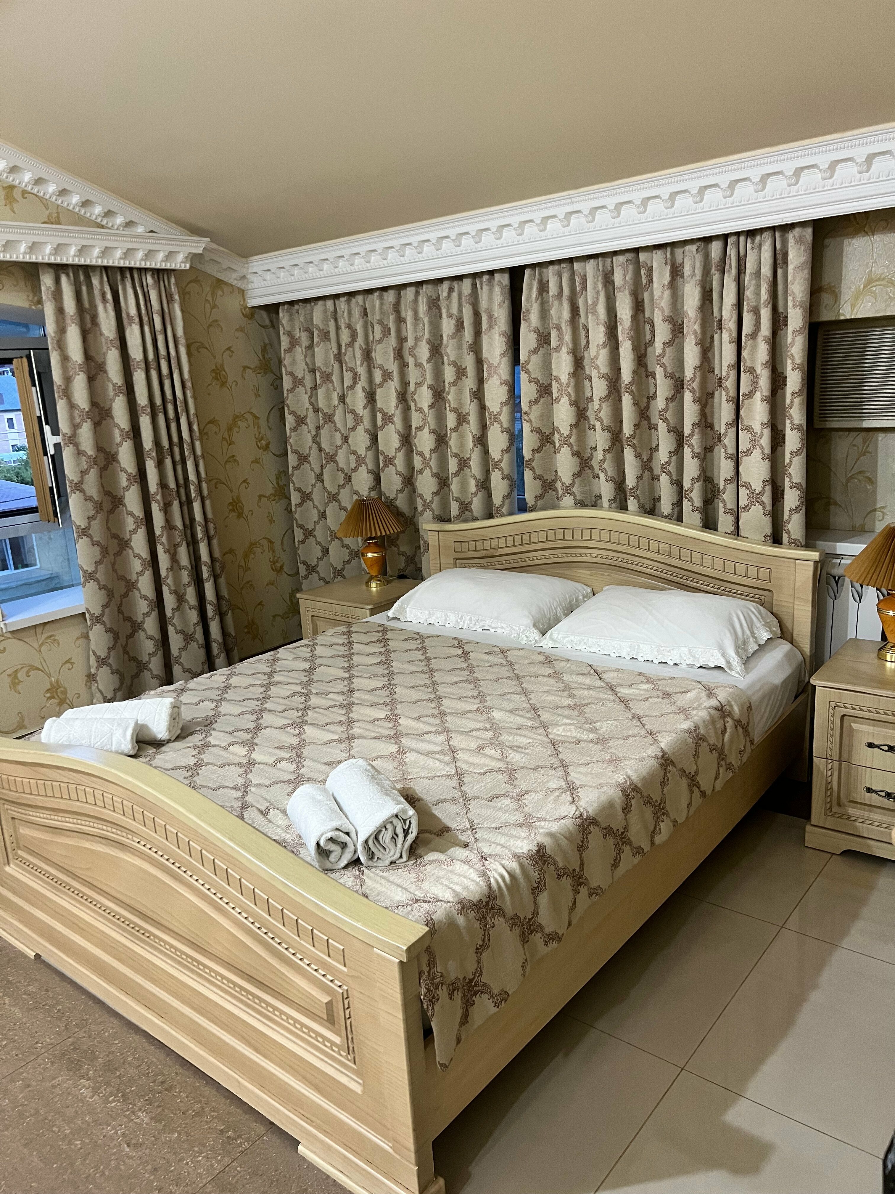 Улучшенный номер с кроватью размера «queen-size»