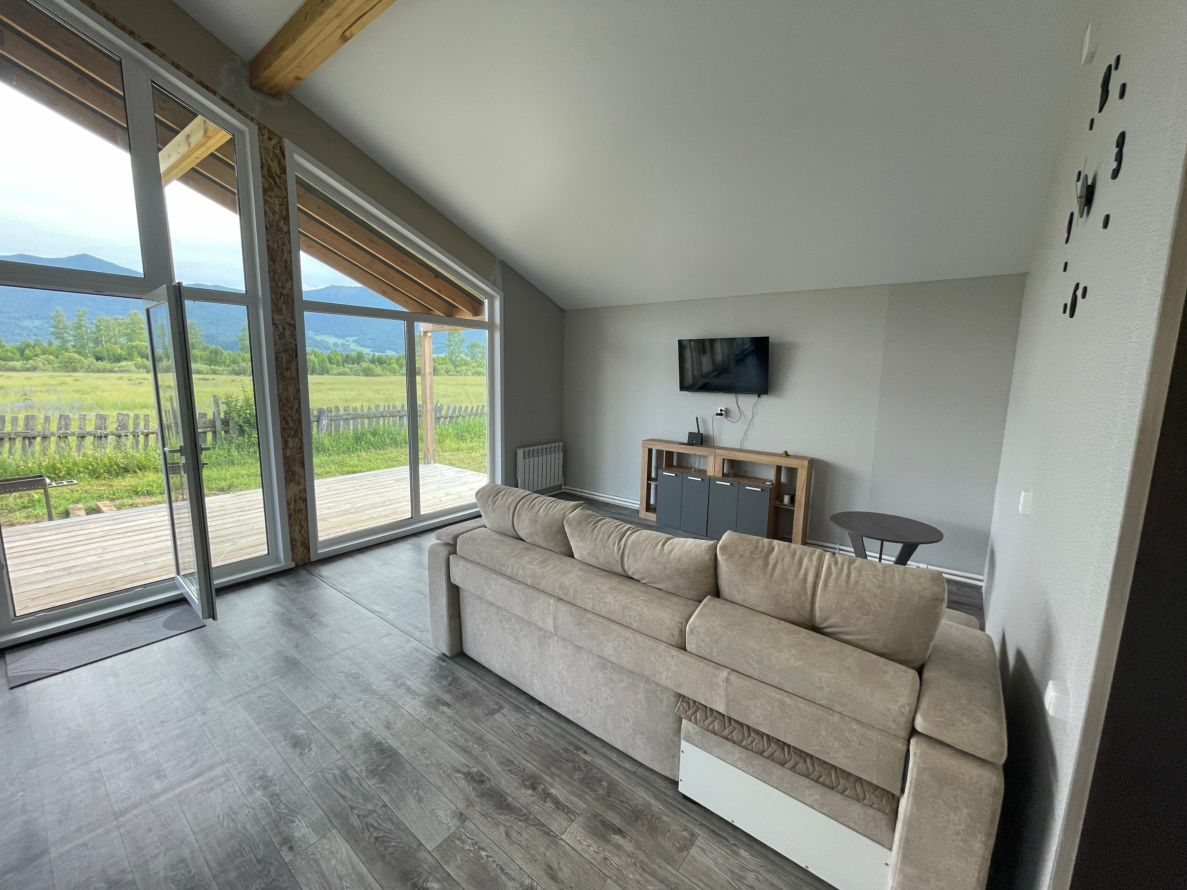 Коттедж с видом на горы