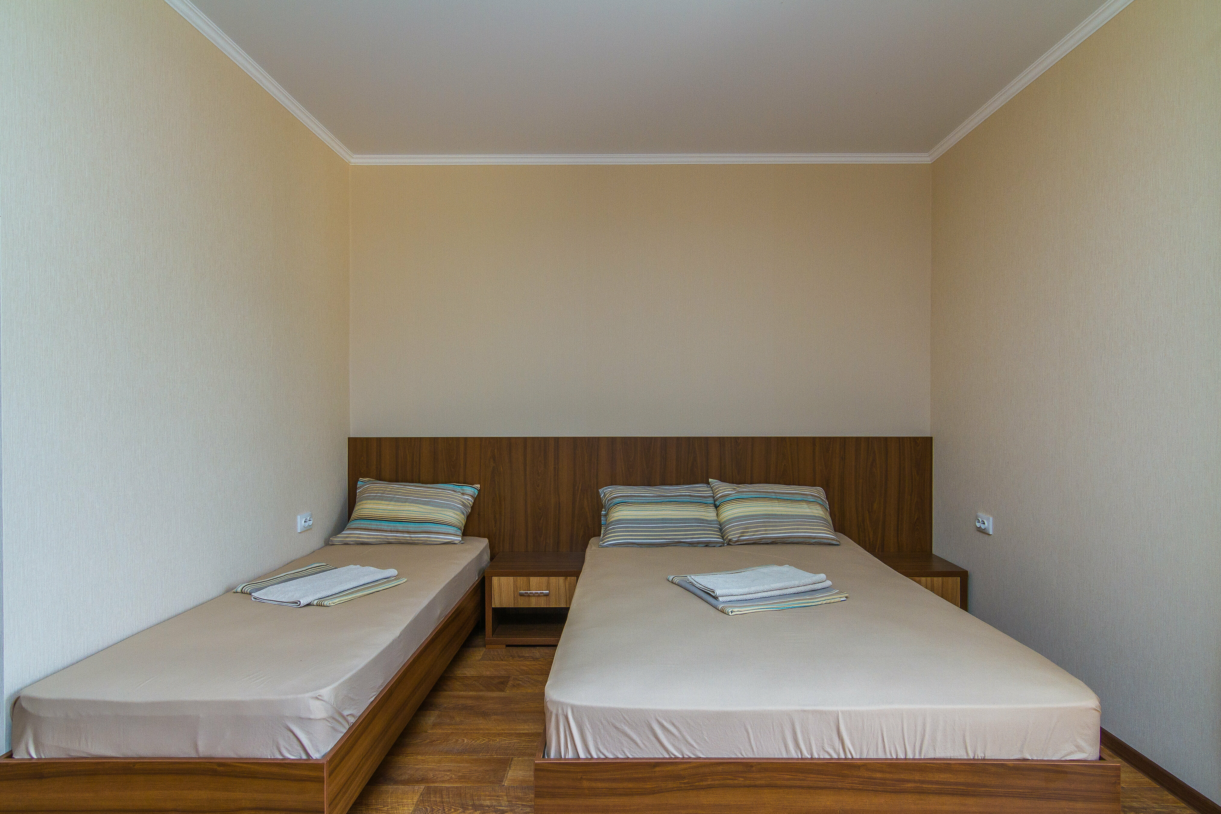 Четырехместный номер с балконом