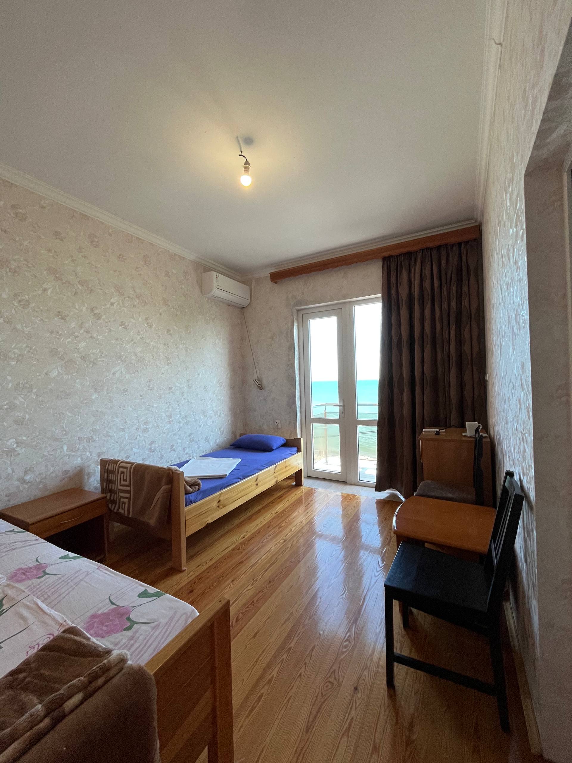 Классический трехместный номер