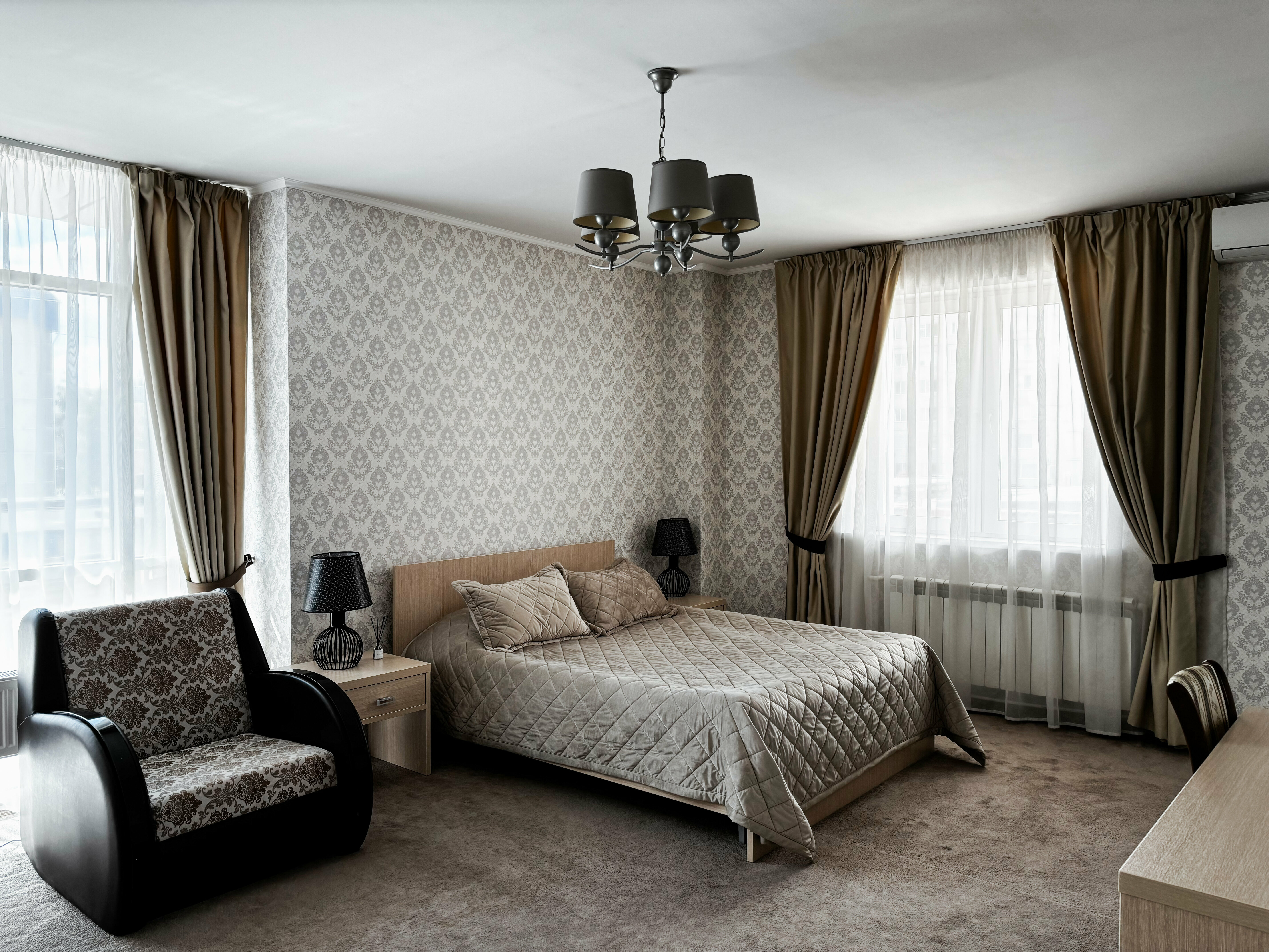 Большой двухместный номер с 1 кроватью