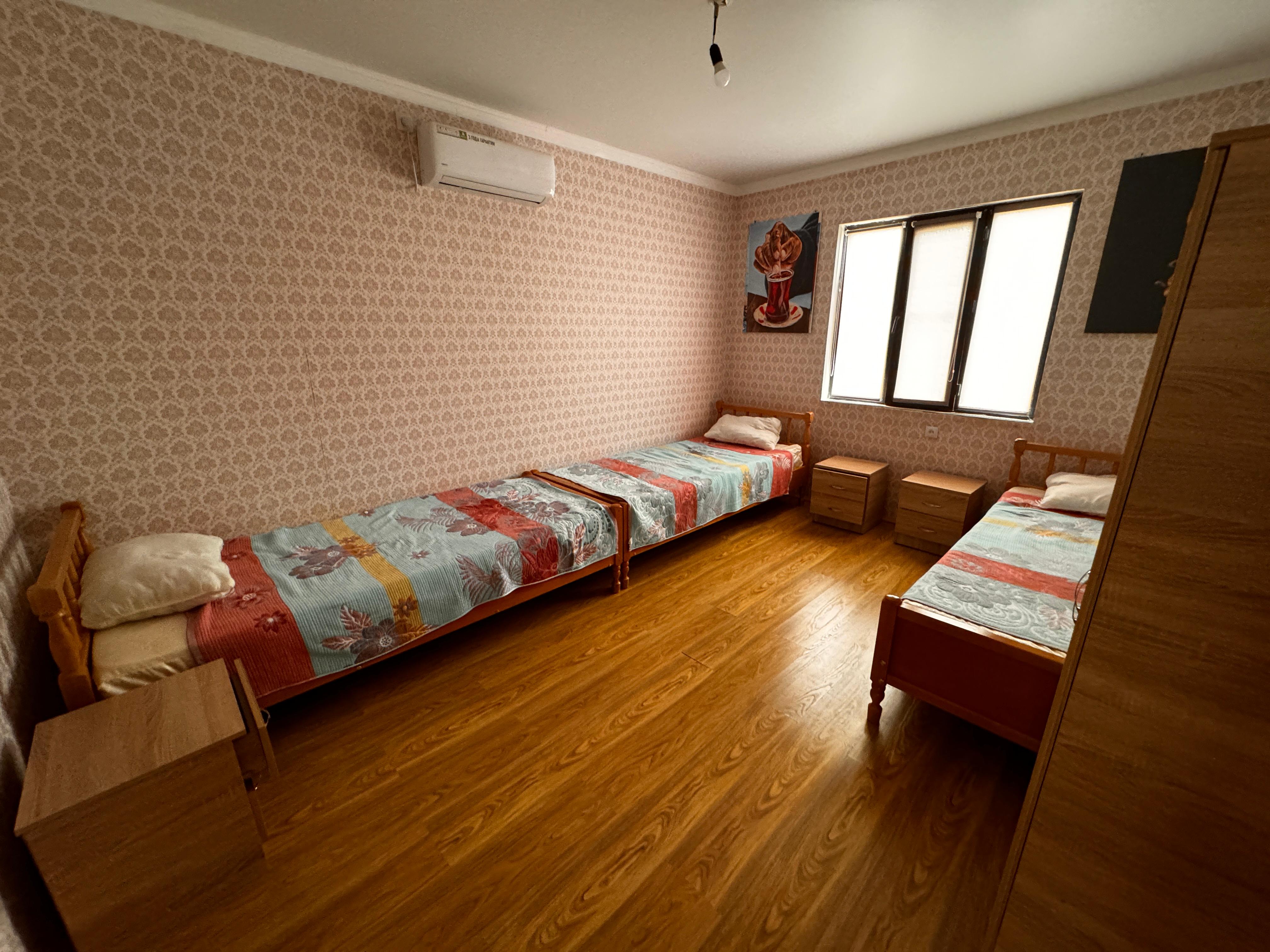 Трехместный номер эконом-класса