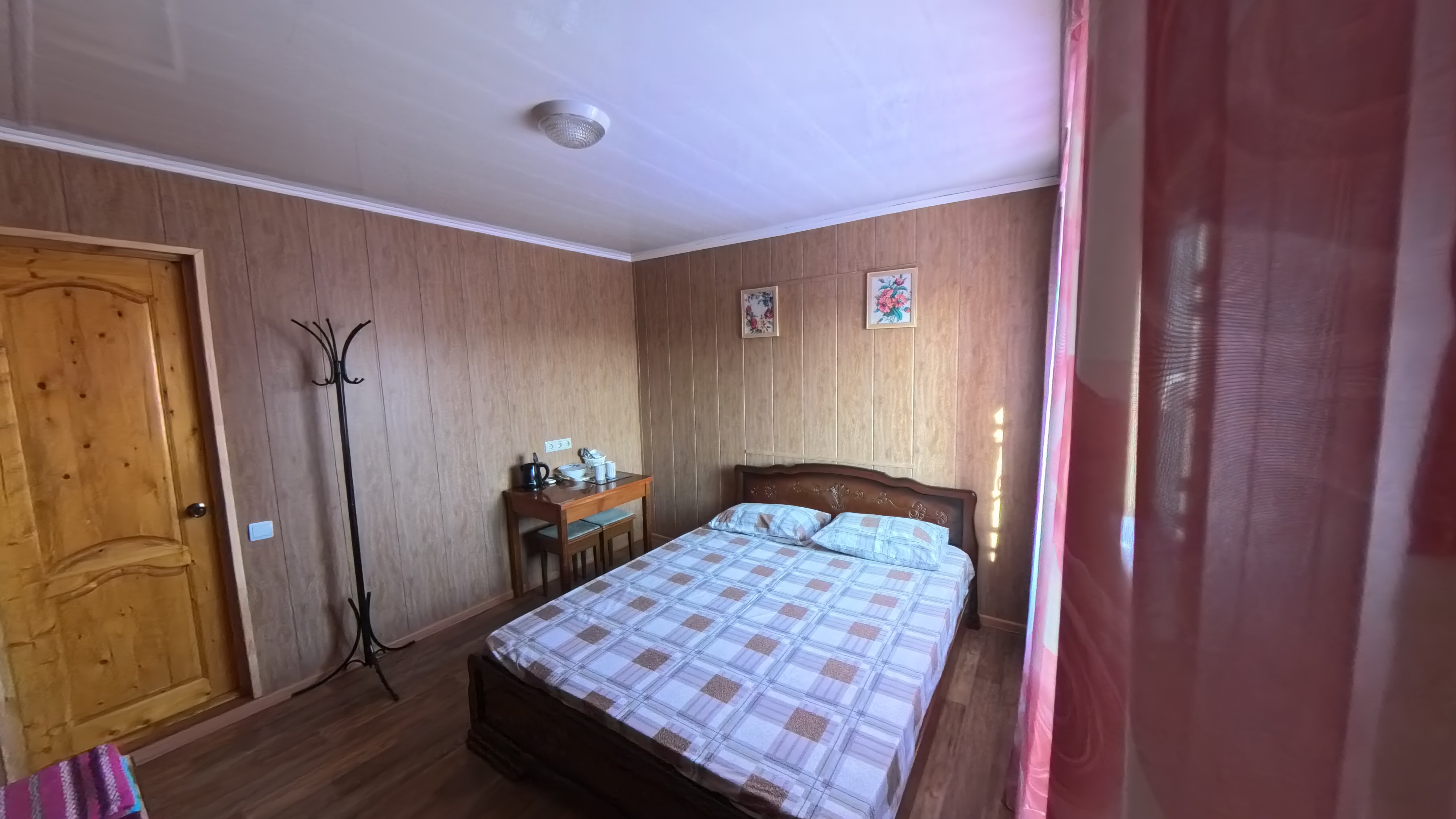 Двухместный номер с 1 кроватью и собственной ванной комнатой