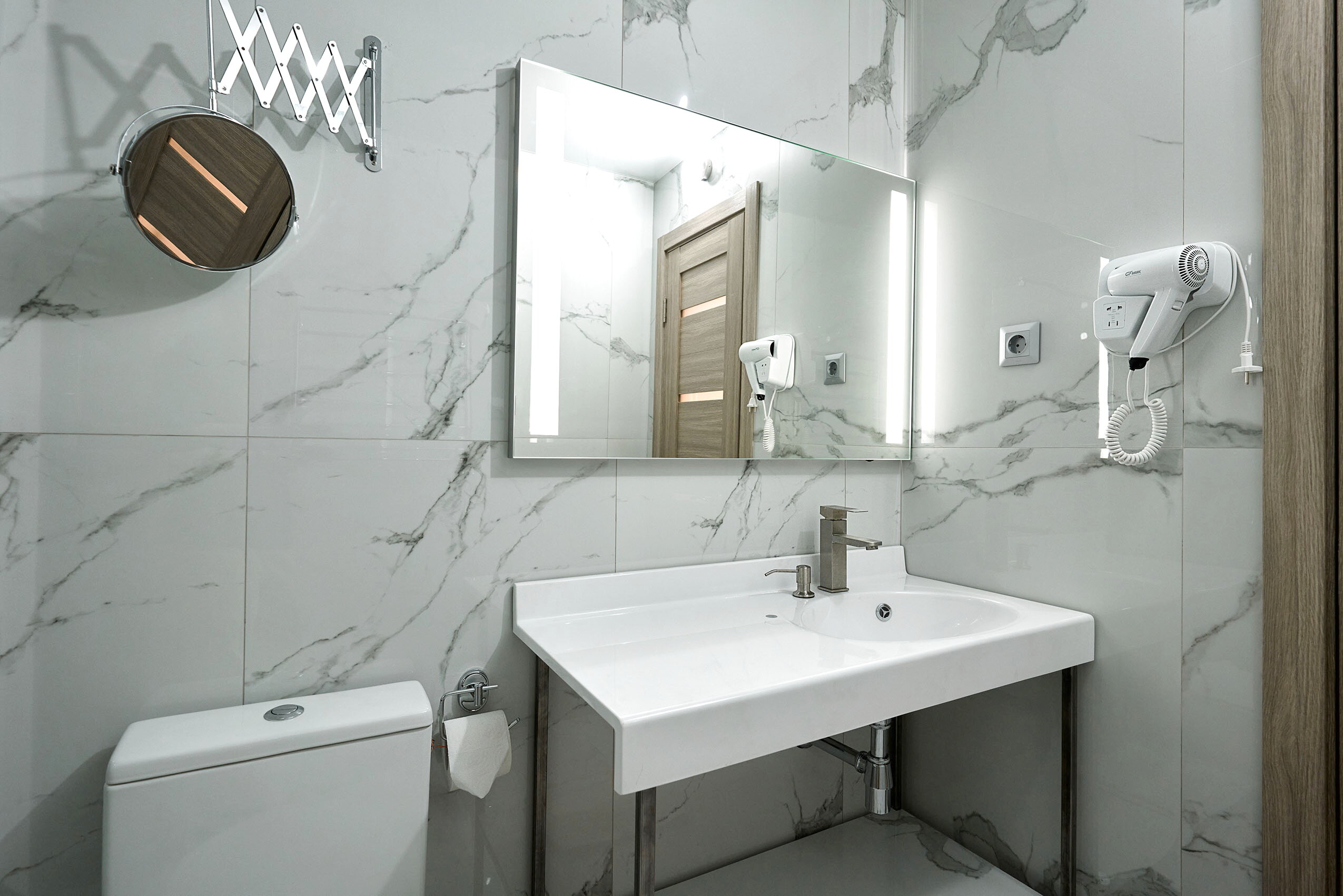 2х команный 4х местный номер люкс с панорамным видом