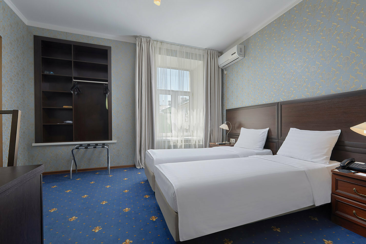 Двухместный номер с 2 отдельными кроватями