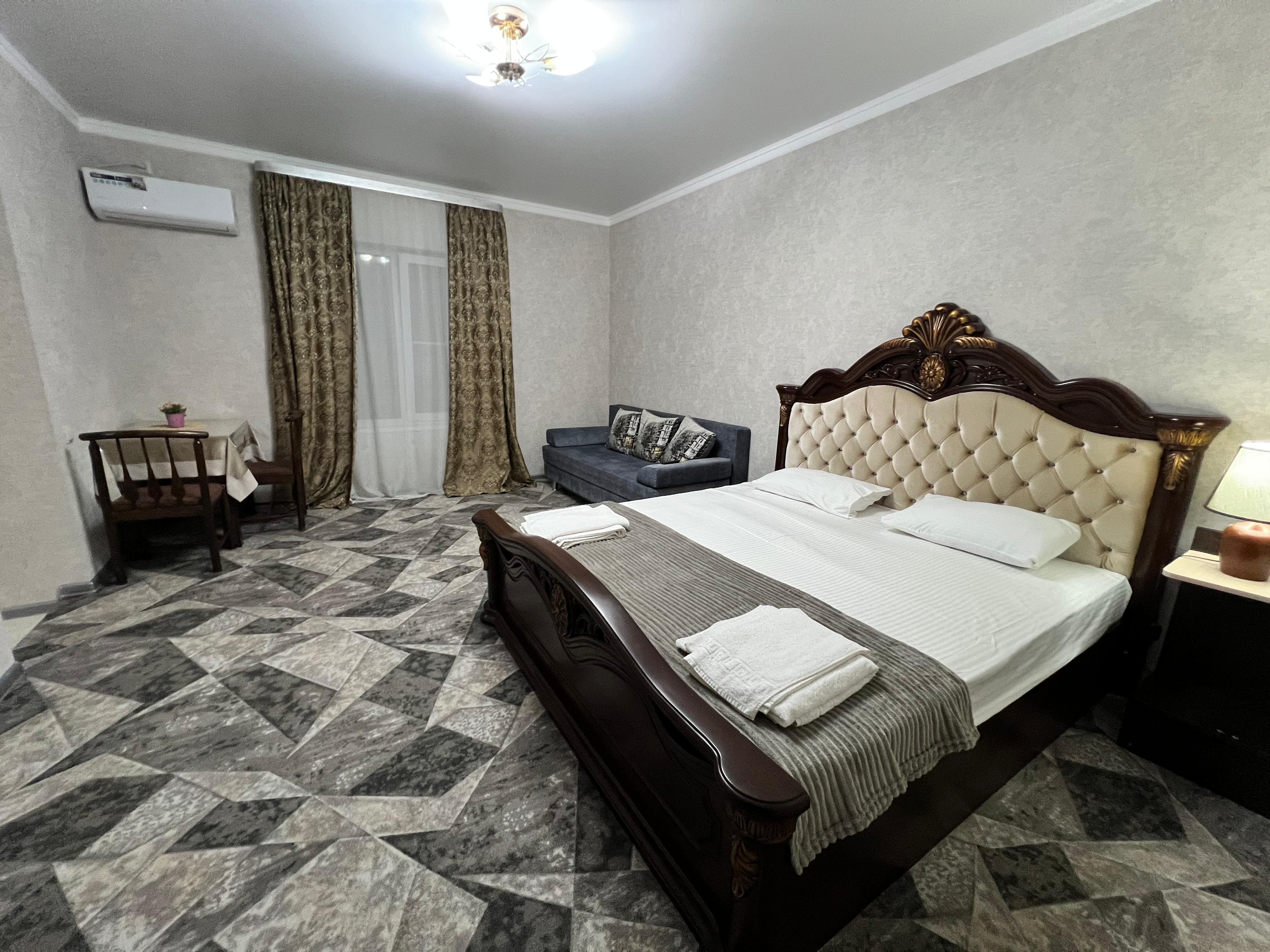 Четырехместный апарт на втором этаже