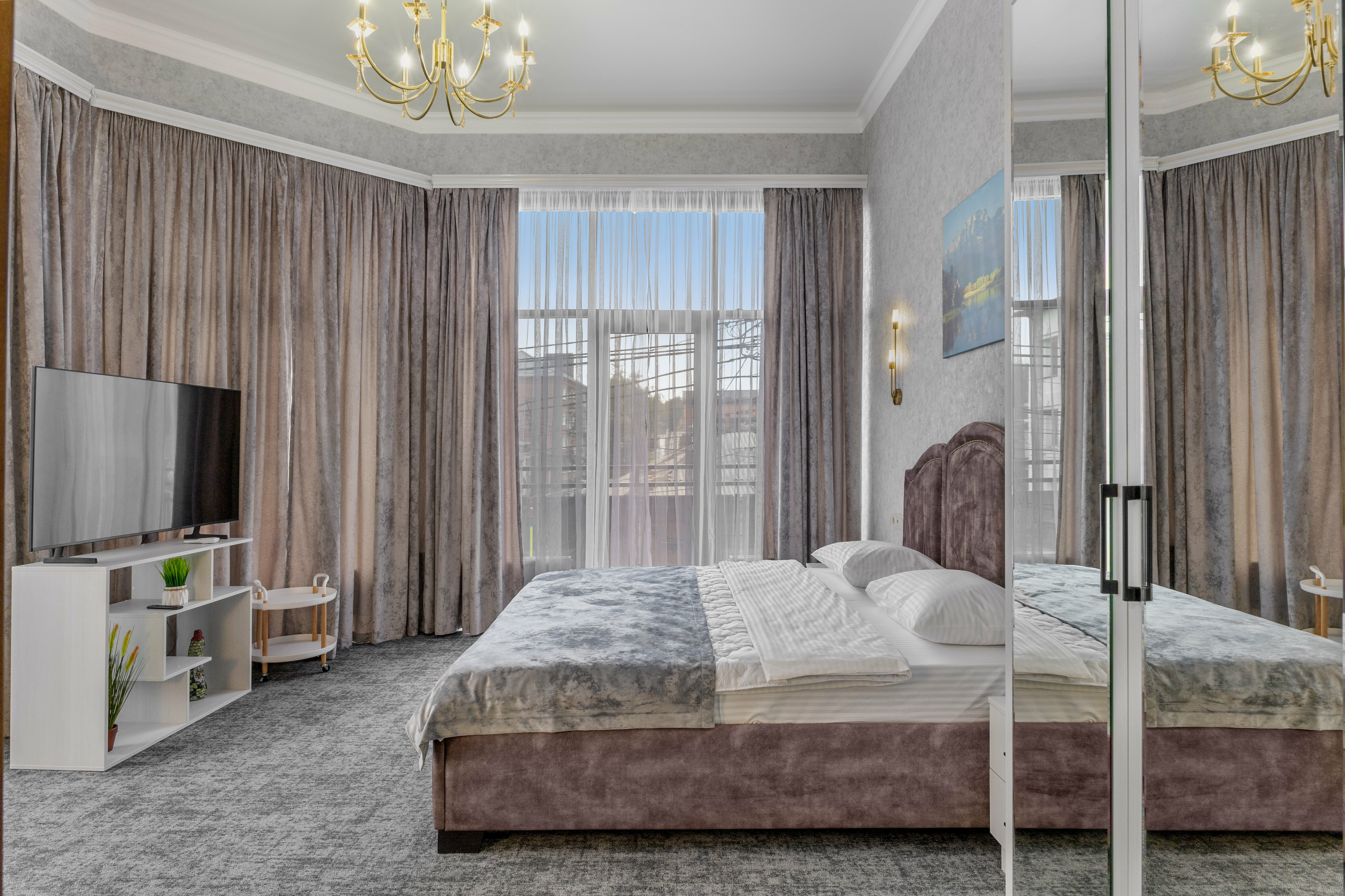 Джуниор Сьют