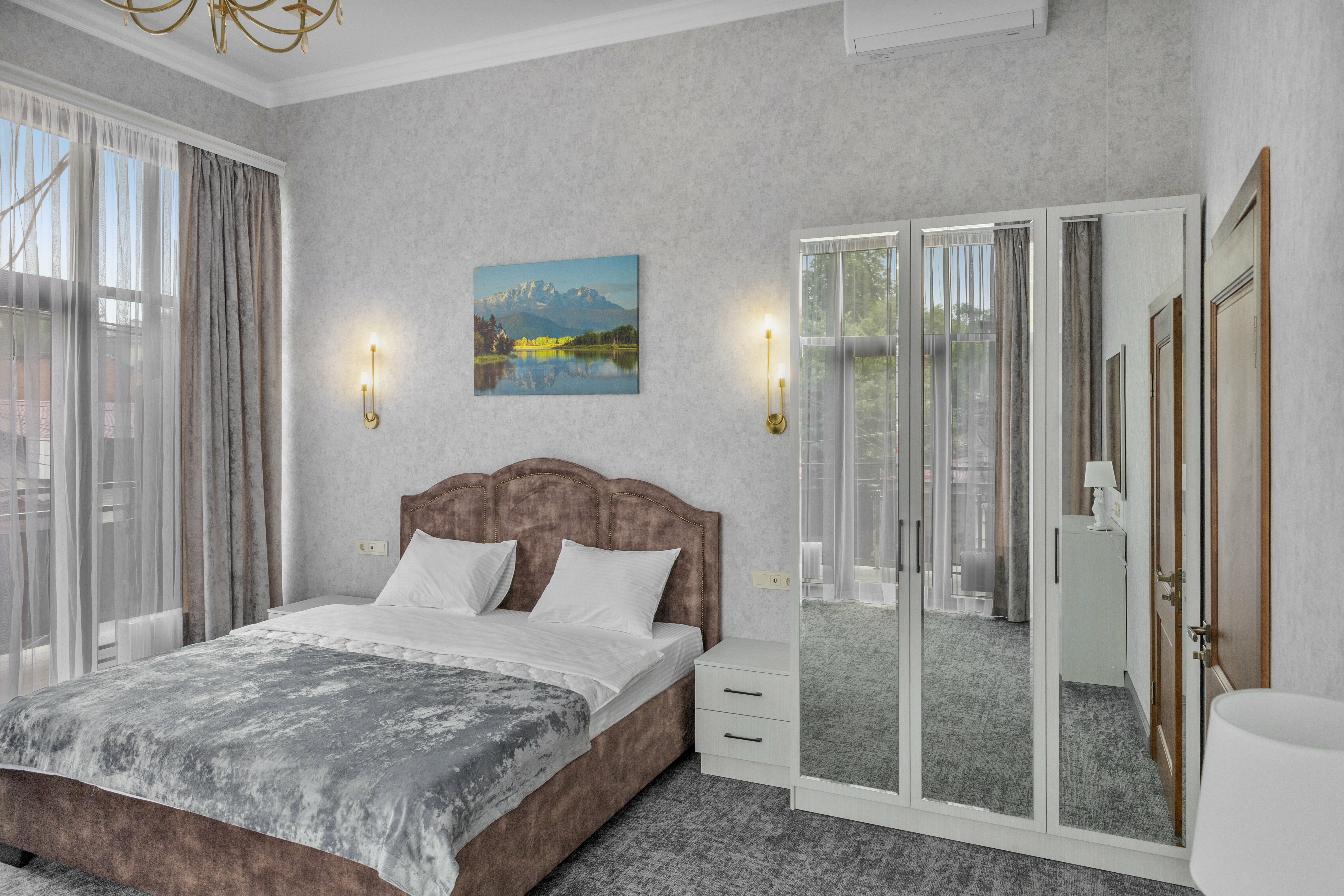 Джуниор Сьют