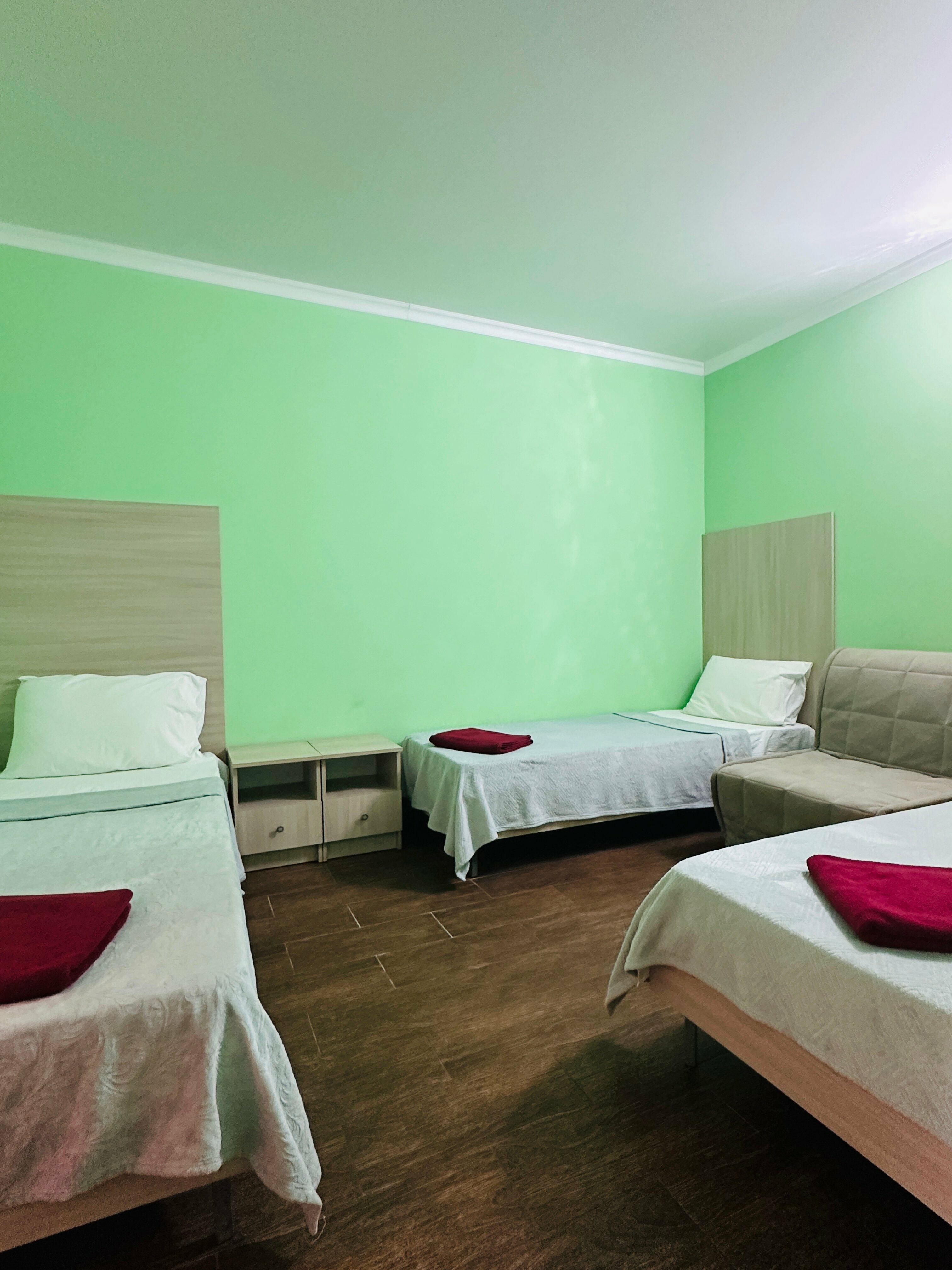 Пятиместный эконом