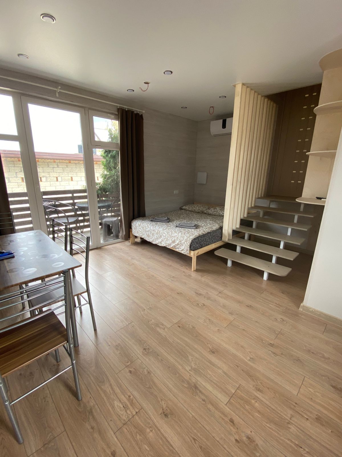 Апартаменты №6