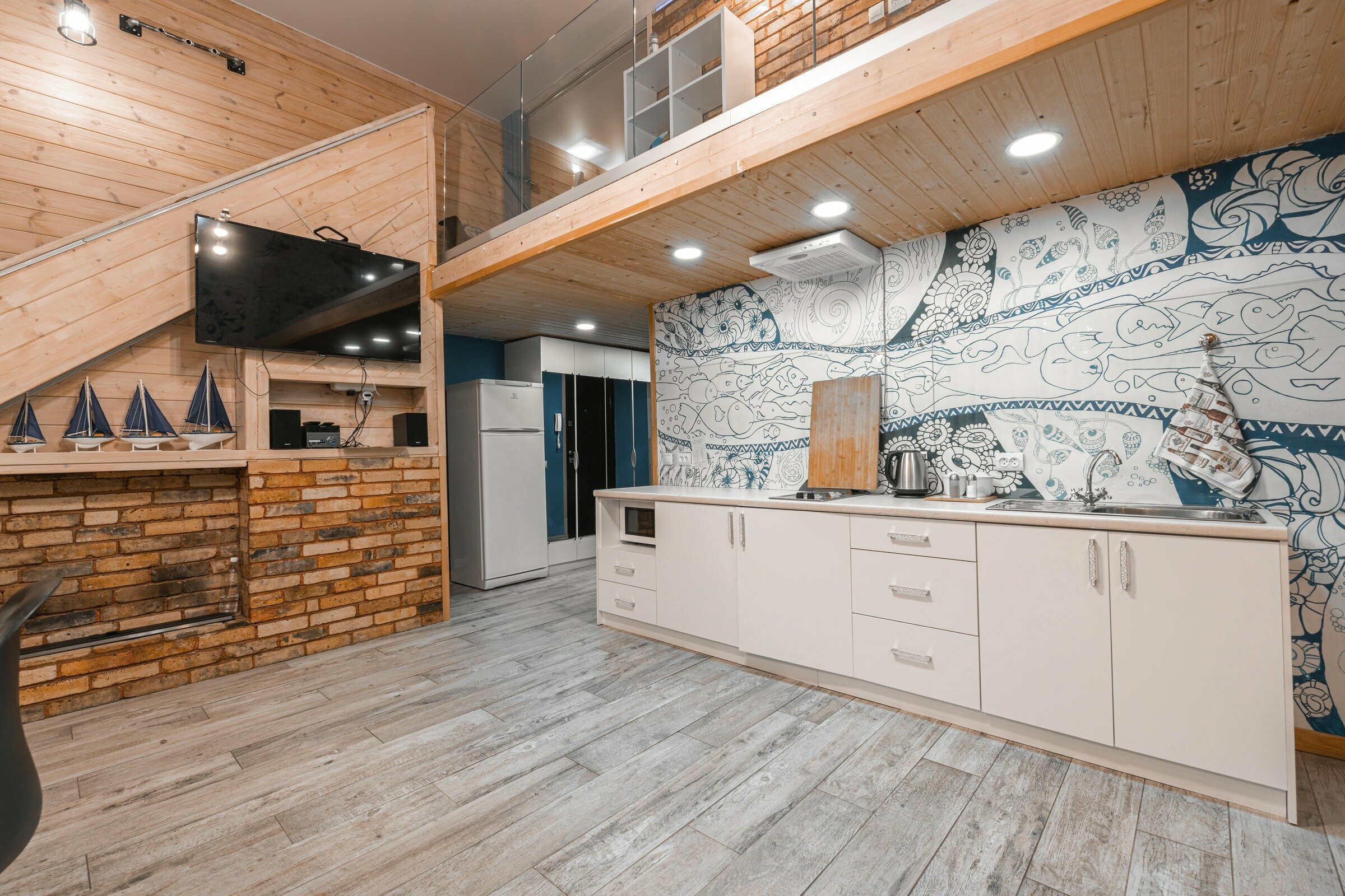 Двухуровневый номер-студия