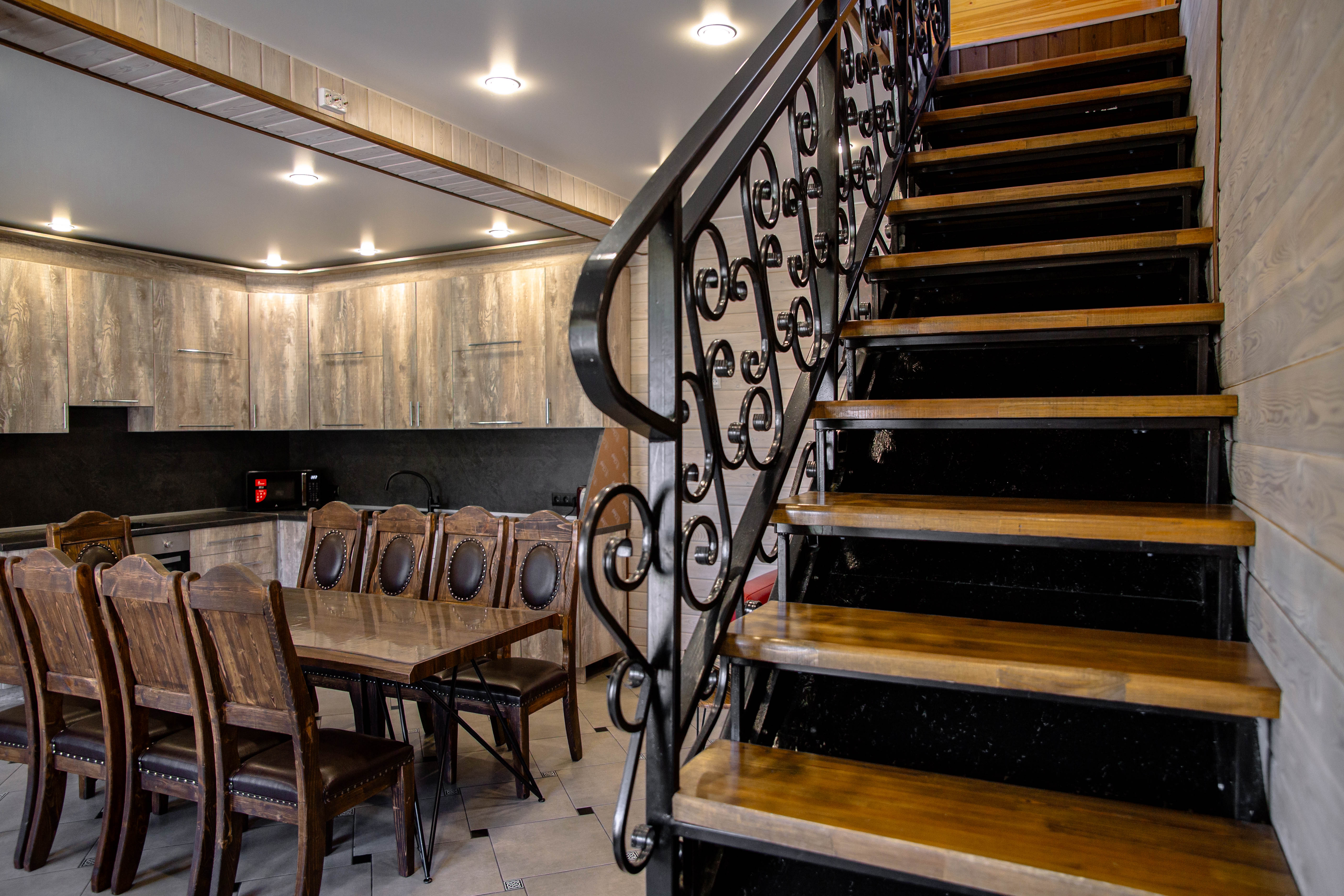 Коттедж 2 этажный с русской баней