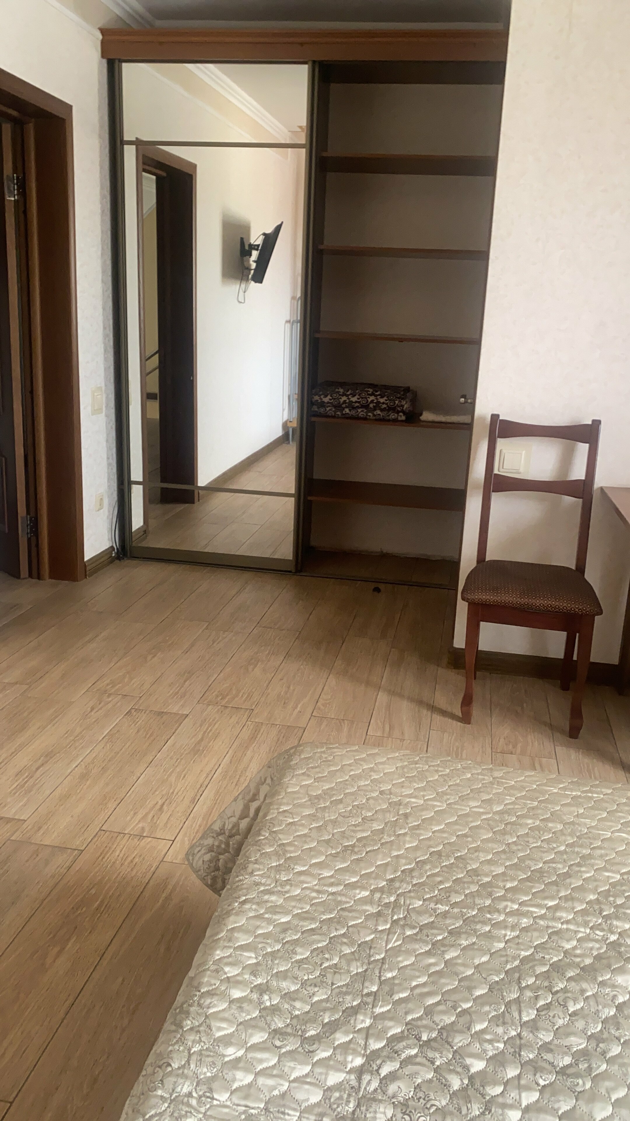 Двухуровневый четырехместный номер