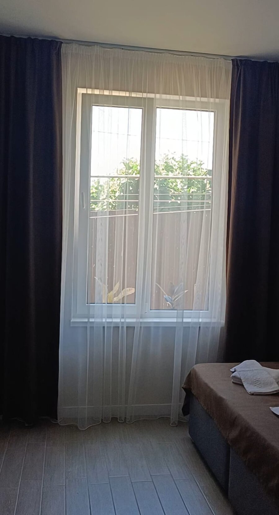 Четырехместный номер с выходом во двор