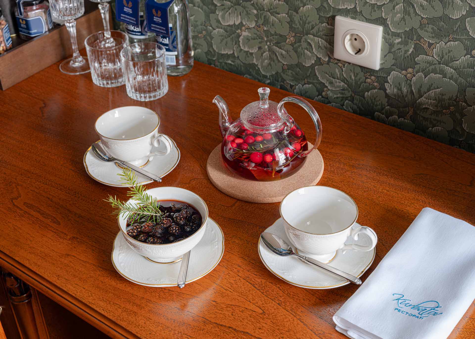 Супериор Модерн