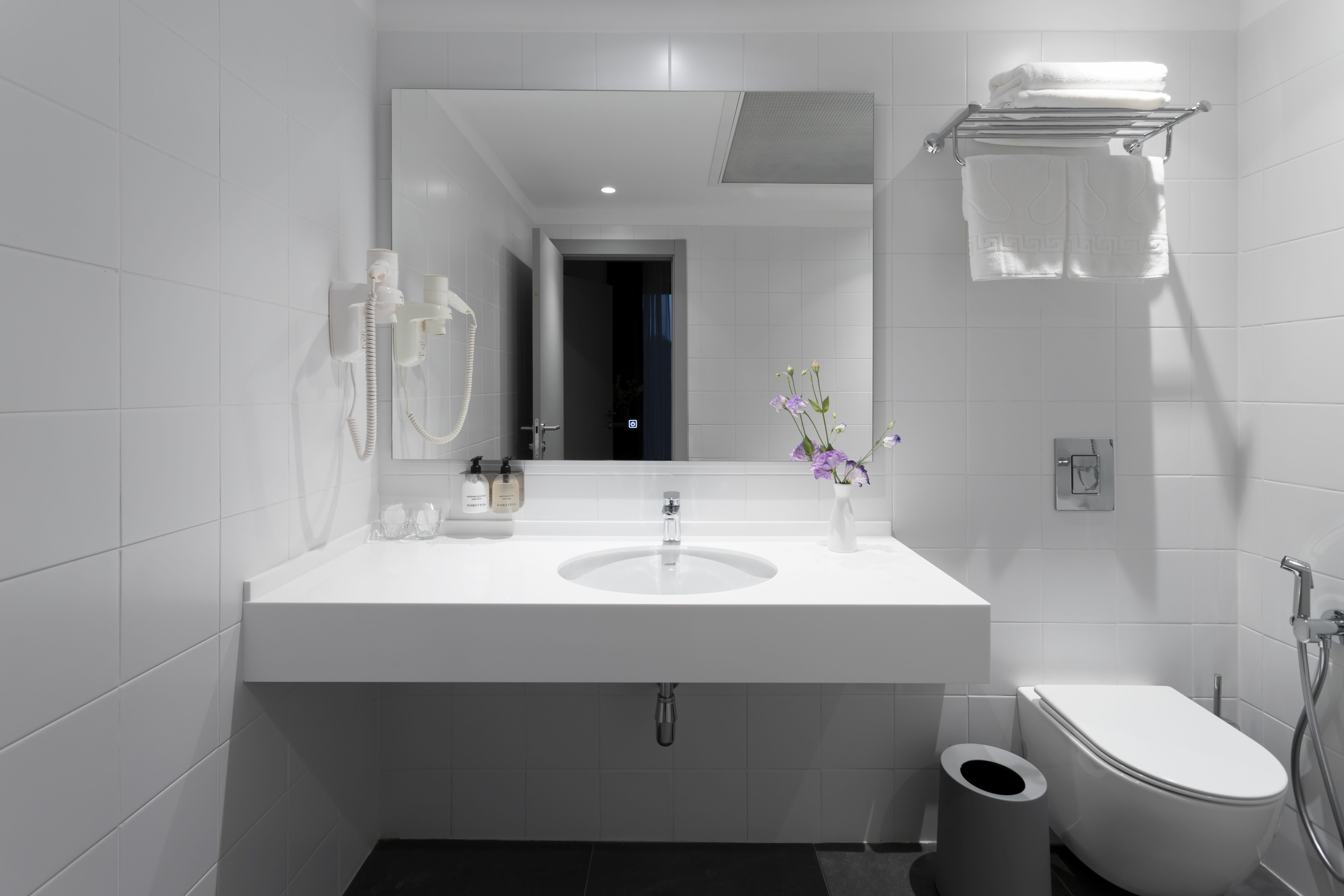 Люкс с доступом в термальную зону и бассейн и видом на реку