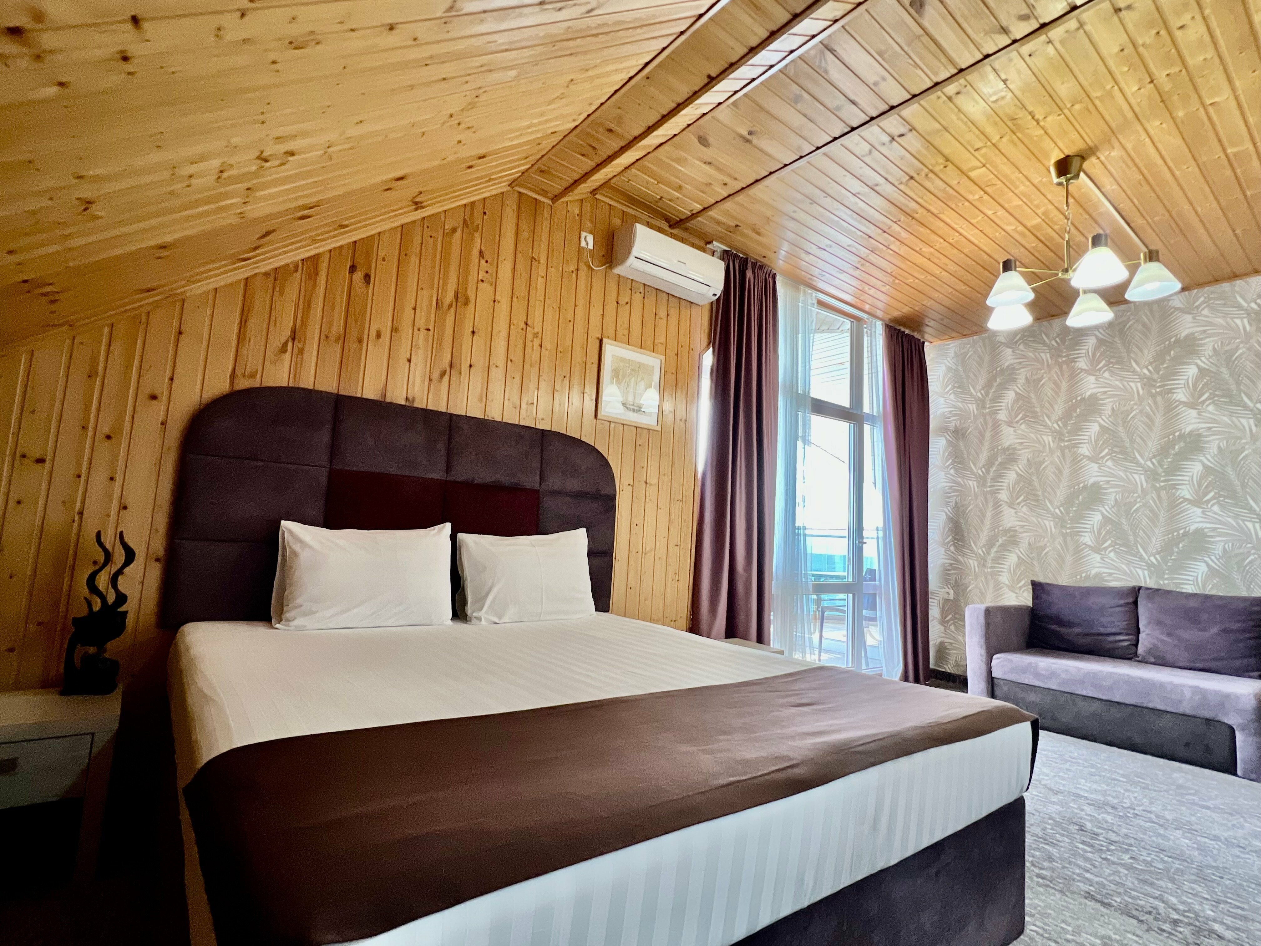 Комфорт с балконом прямой вид на море