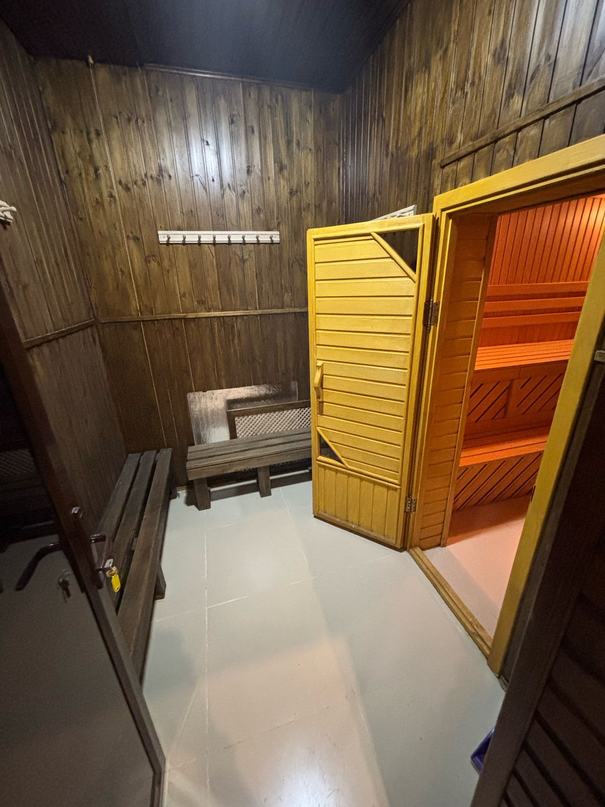 10-местный общий номер для женщин