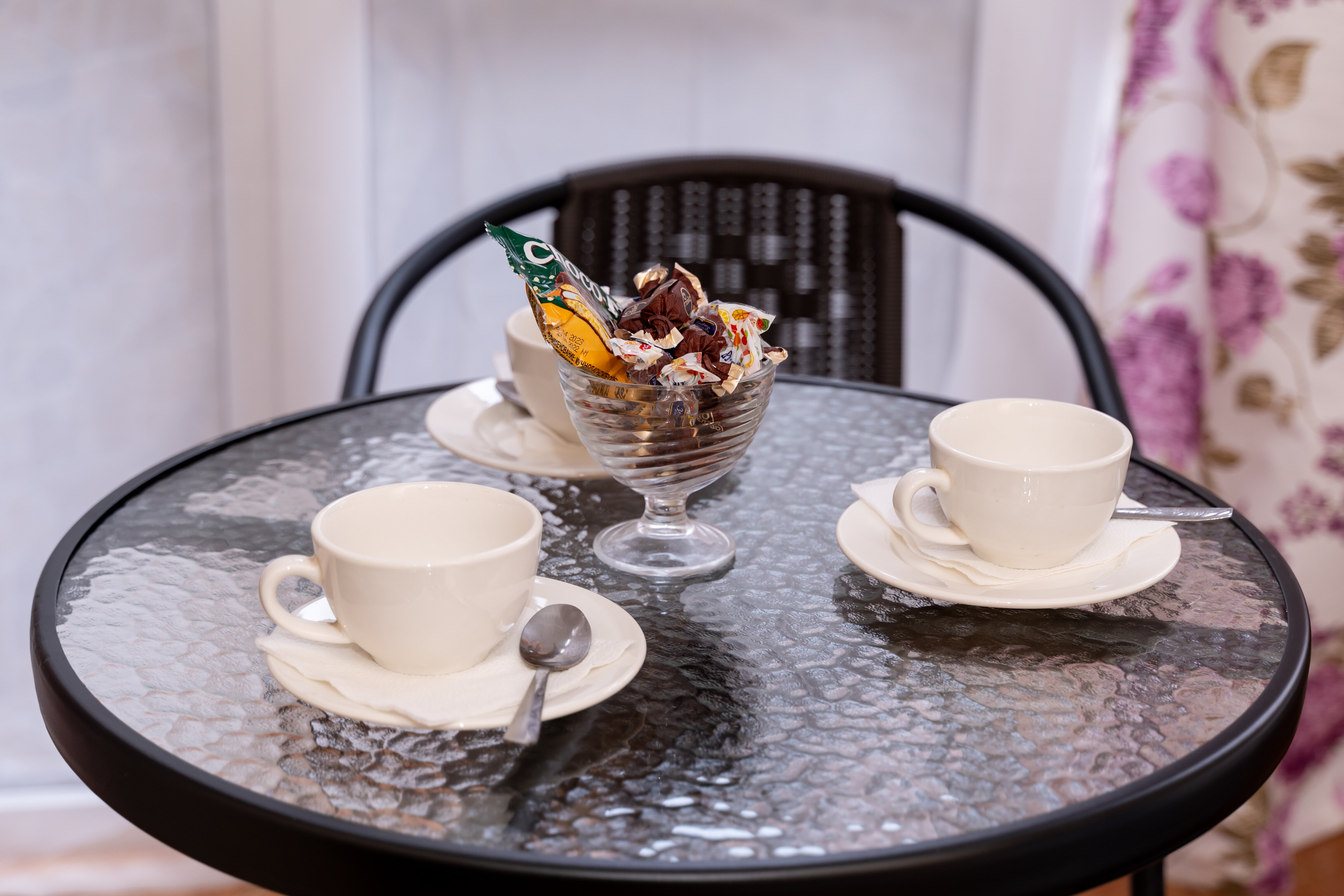 Трехместный номер с балконом