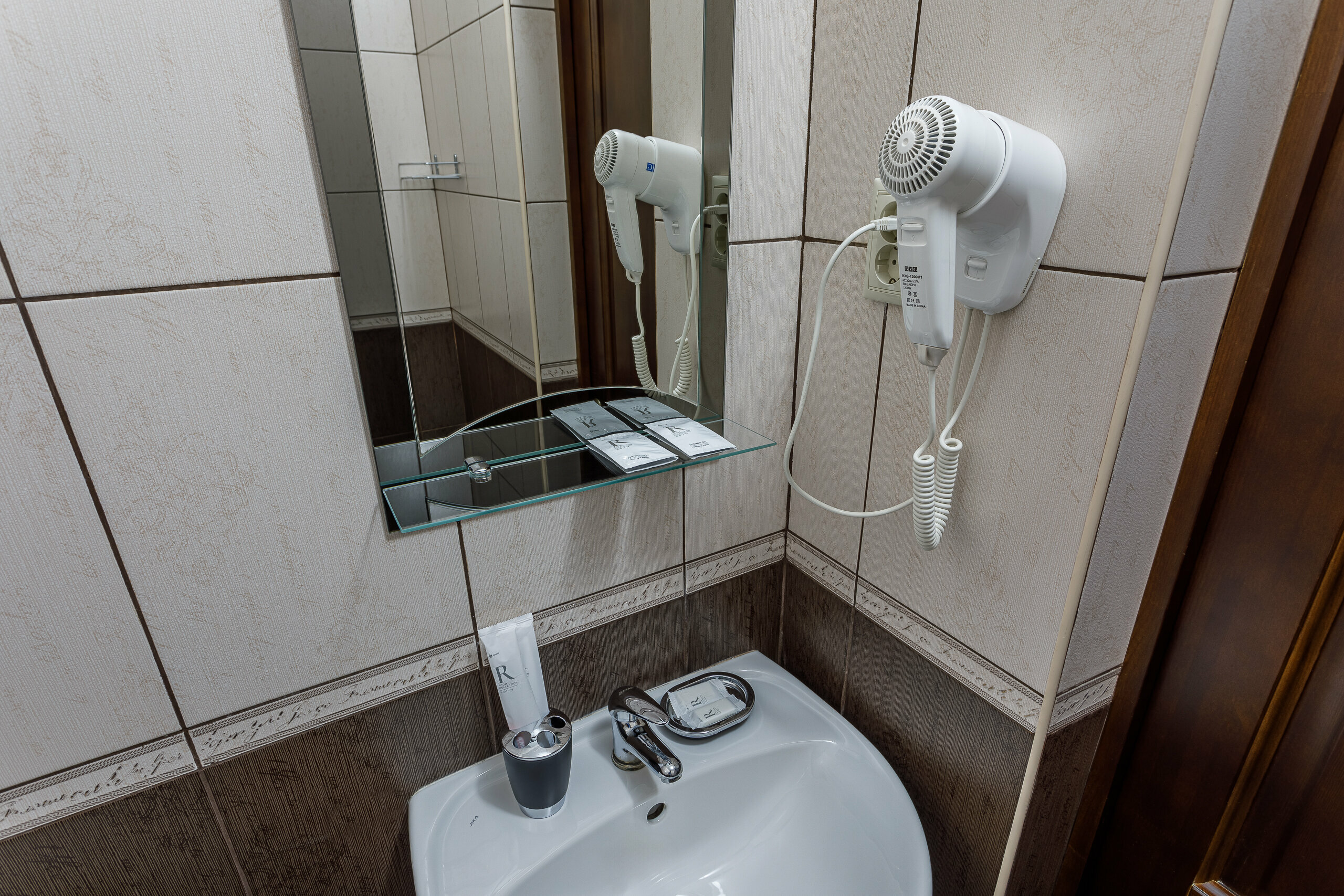 Стандартный номер с раздельными кроватями