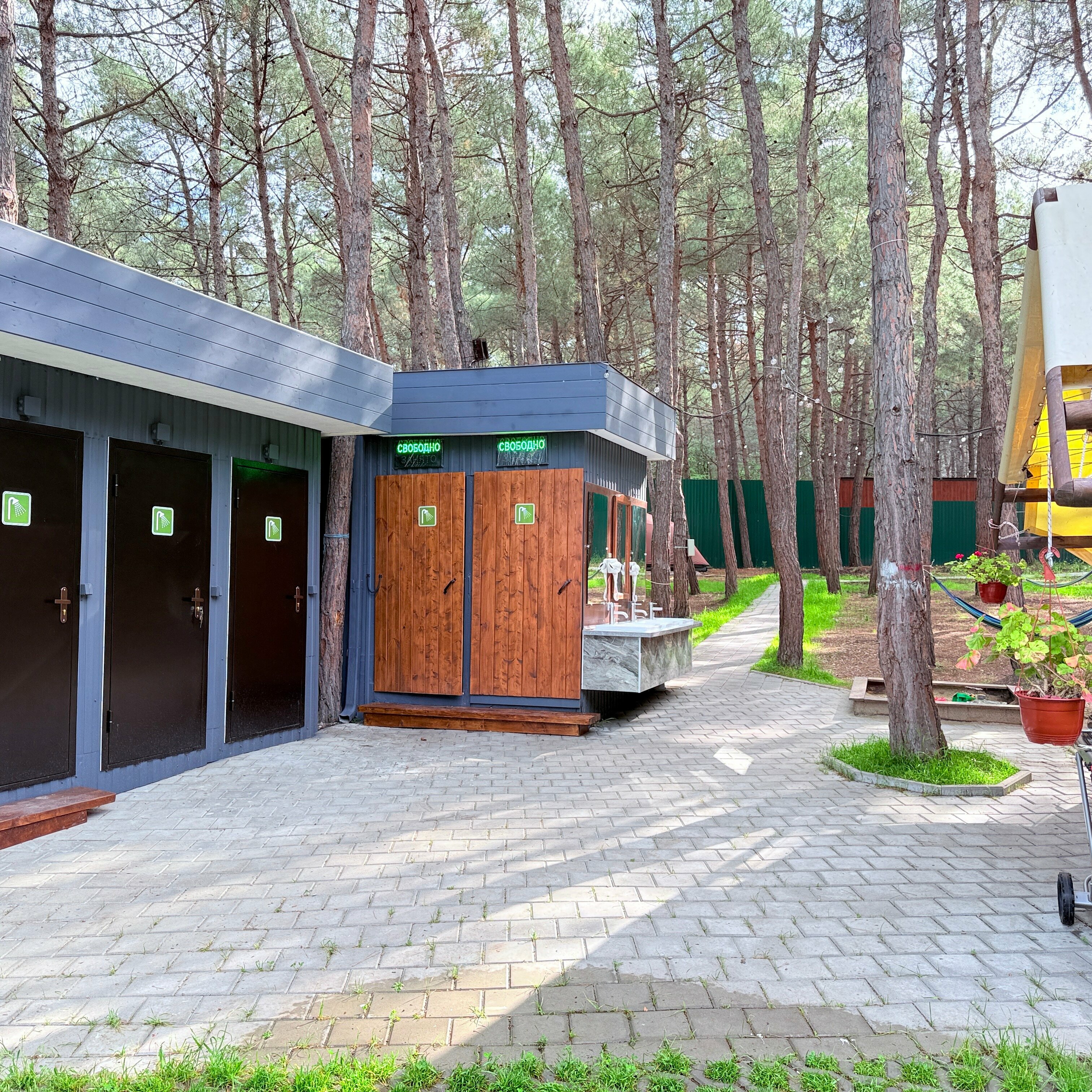 Палатка кемпинговая