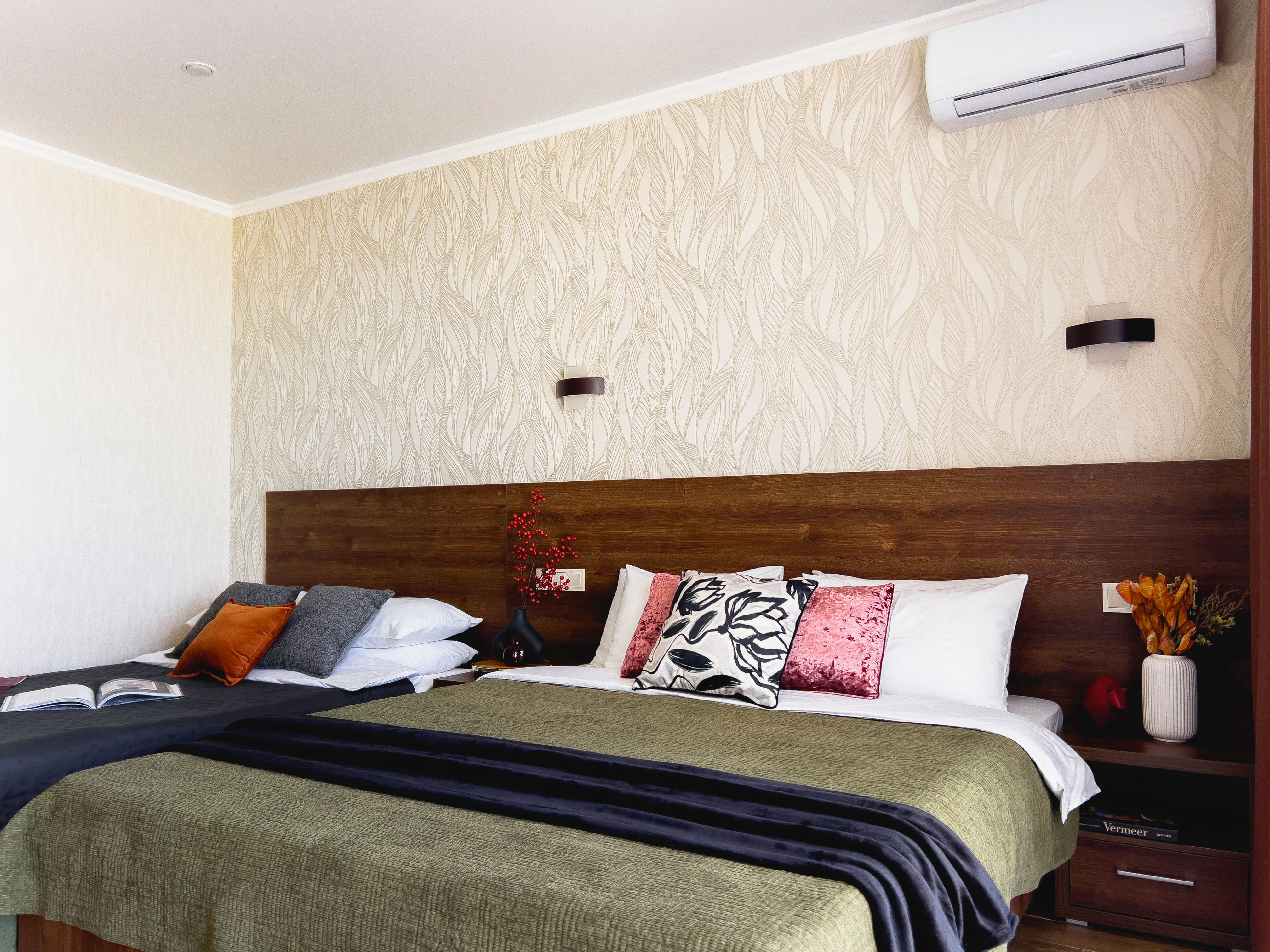 Улучшенный четырехместный номер