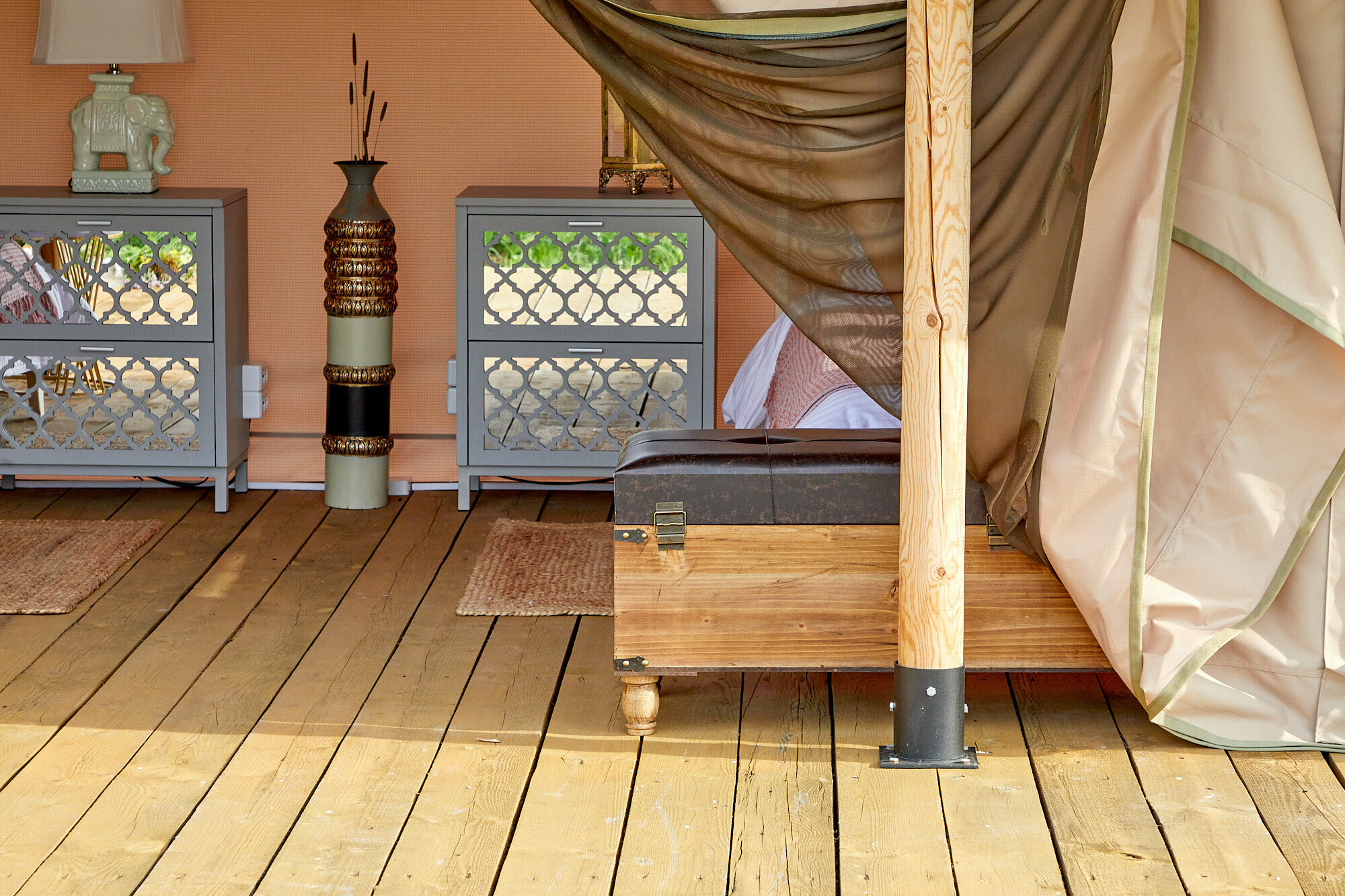 Двухместный Сафари-тент с 2 одноместными кроватями