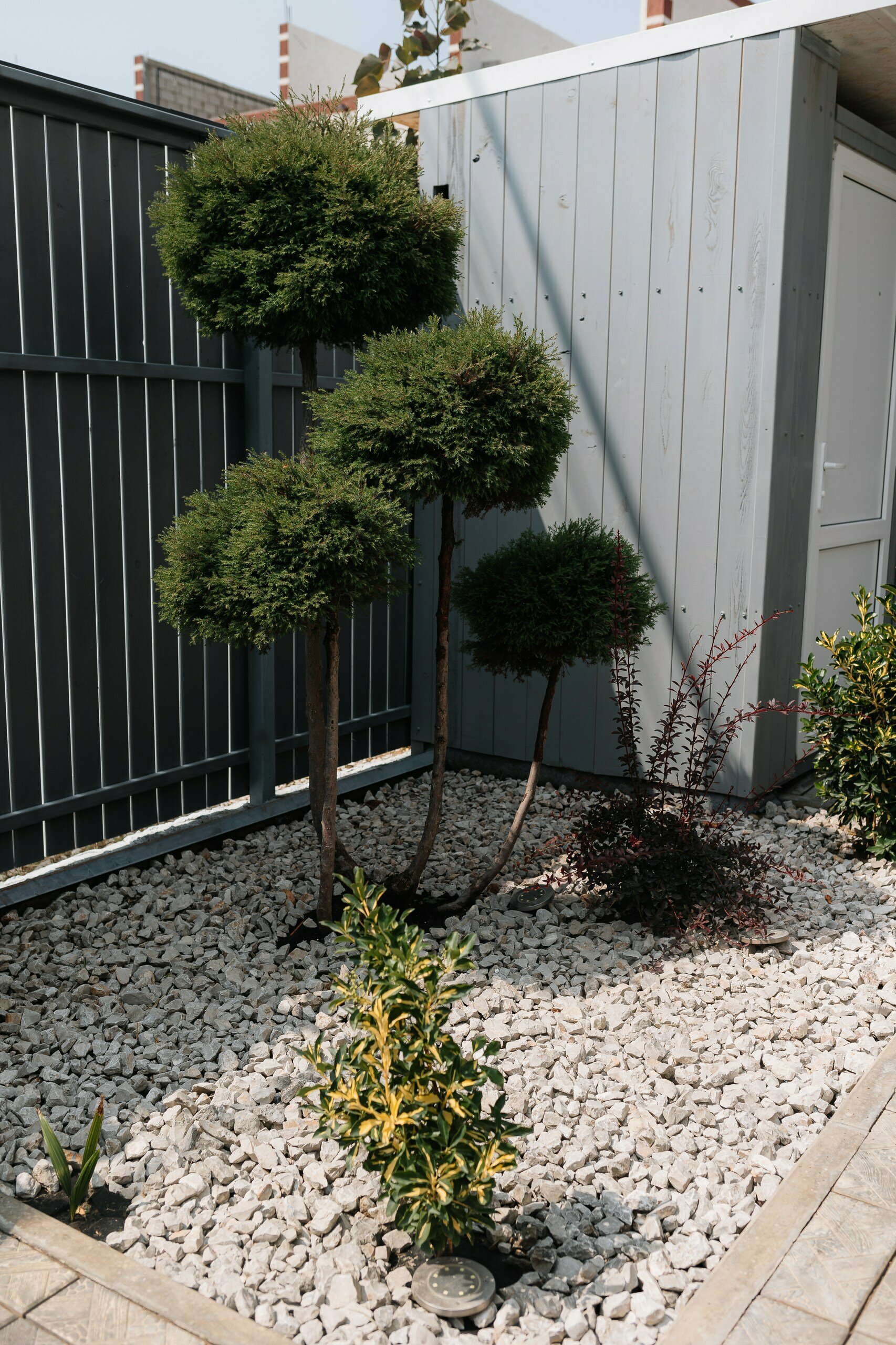 Семейный номер с боковым видом на море