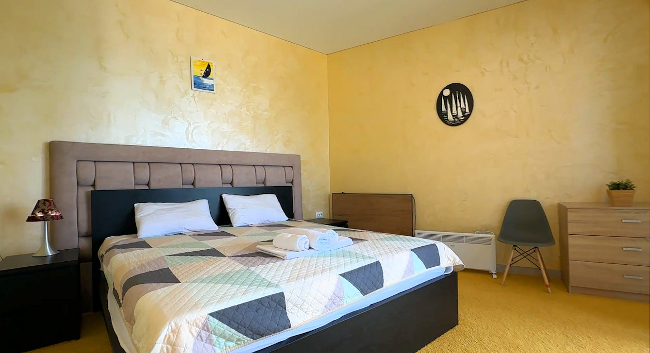 Четырехместный номер с балконом