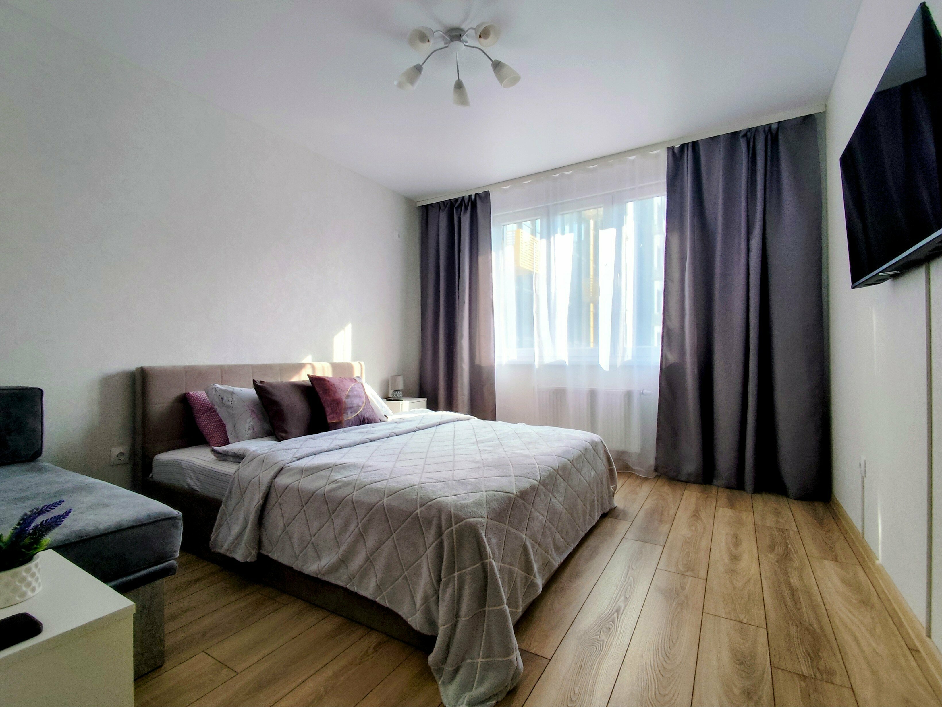 2-комнатные Апартаменты, Пескова 3