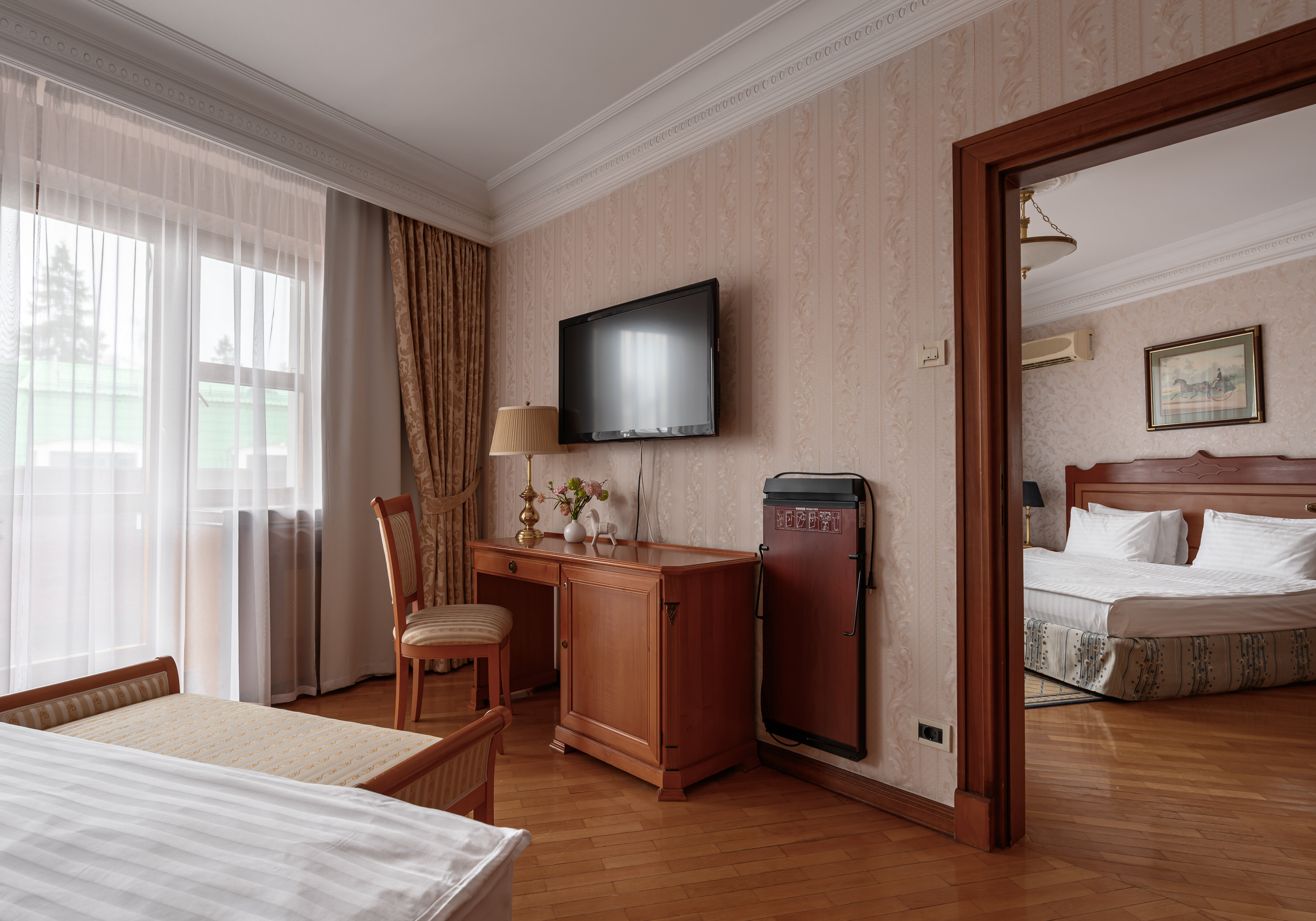 Улучшенный люкс