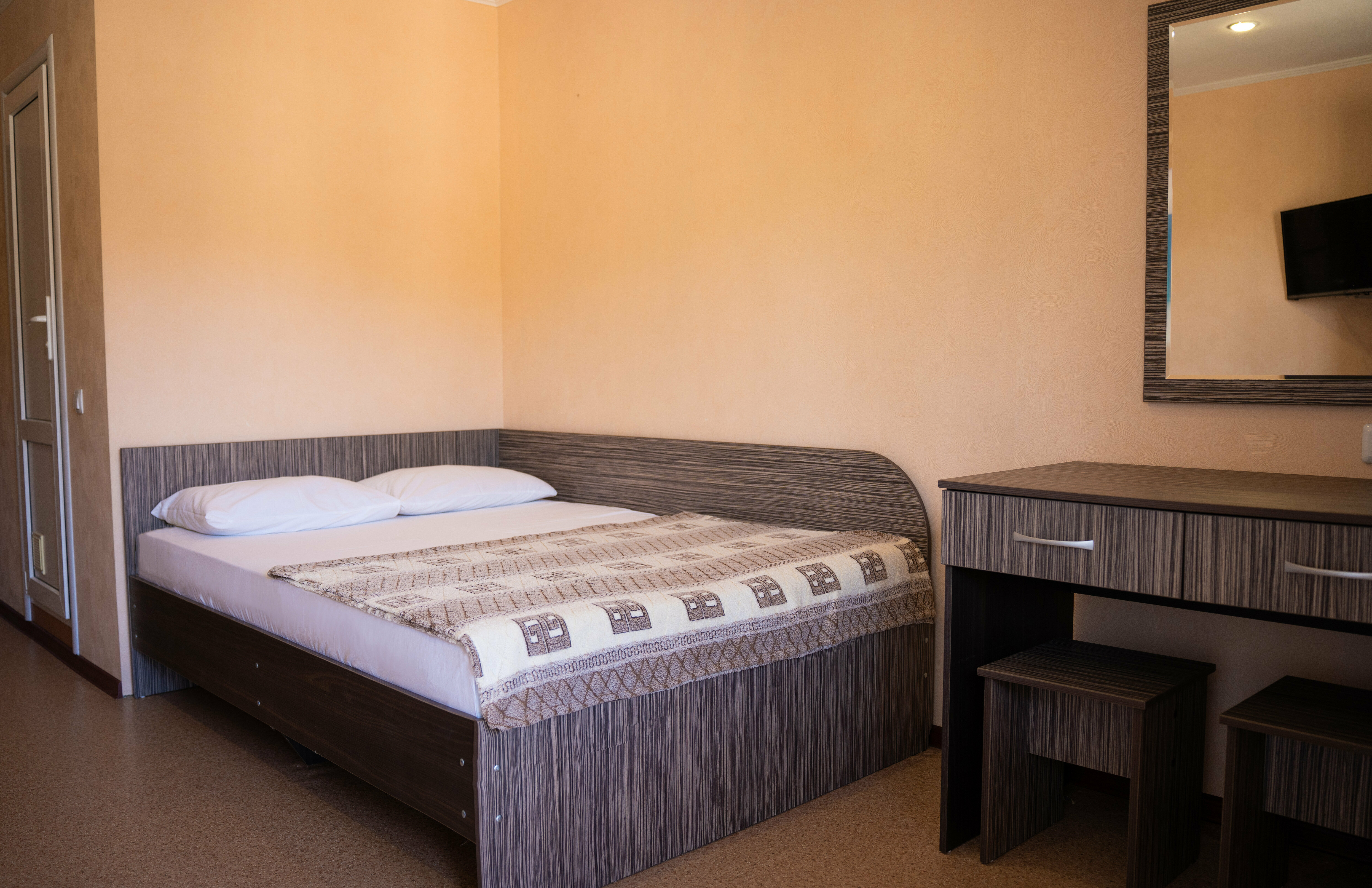 Трехместный номер с балконом