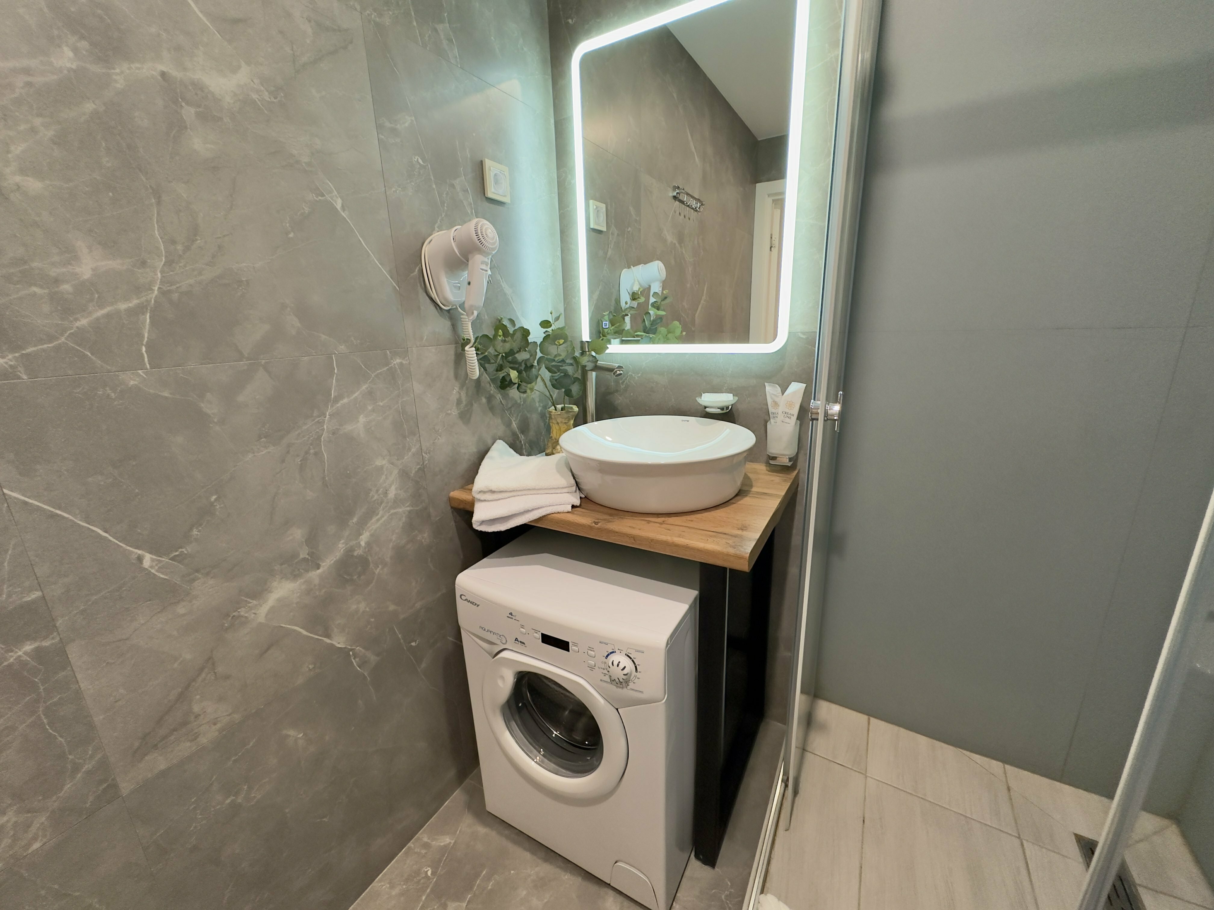 Семейная студия (4 чел)