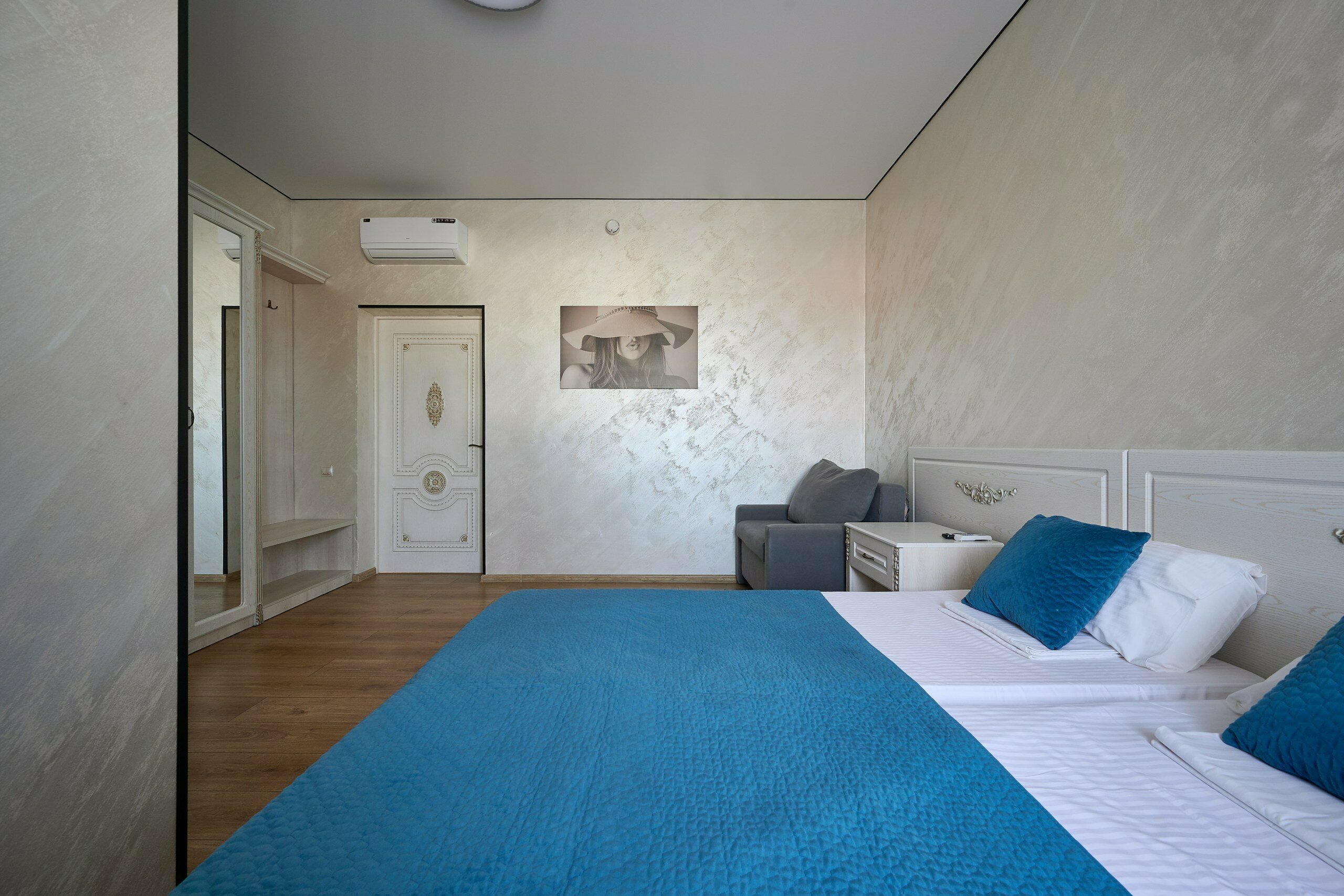 Большой двухместный номер с 1 кроватью