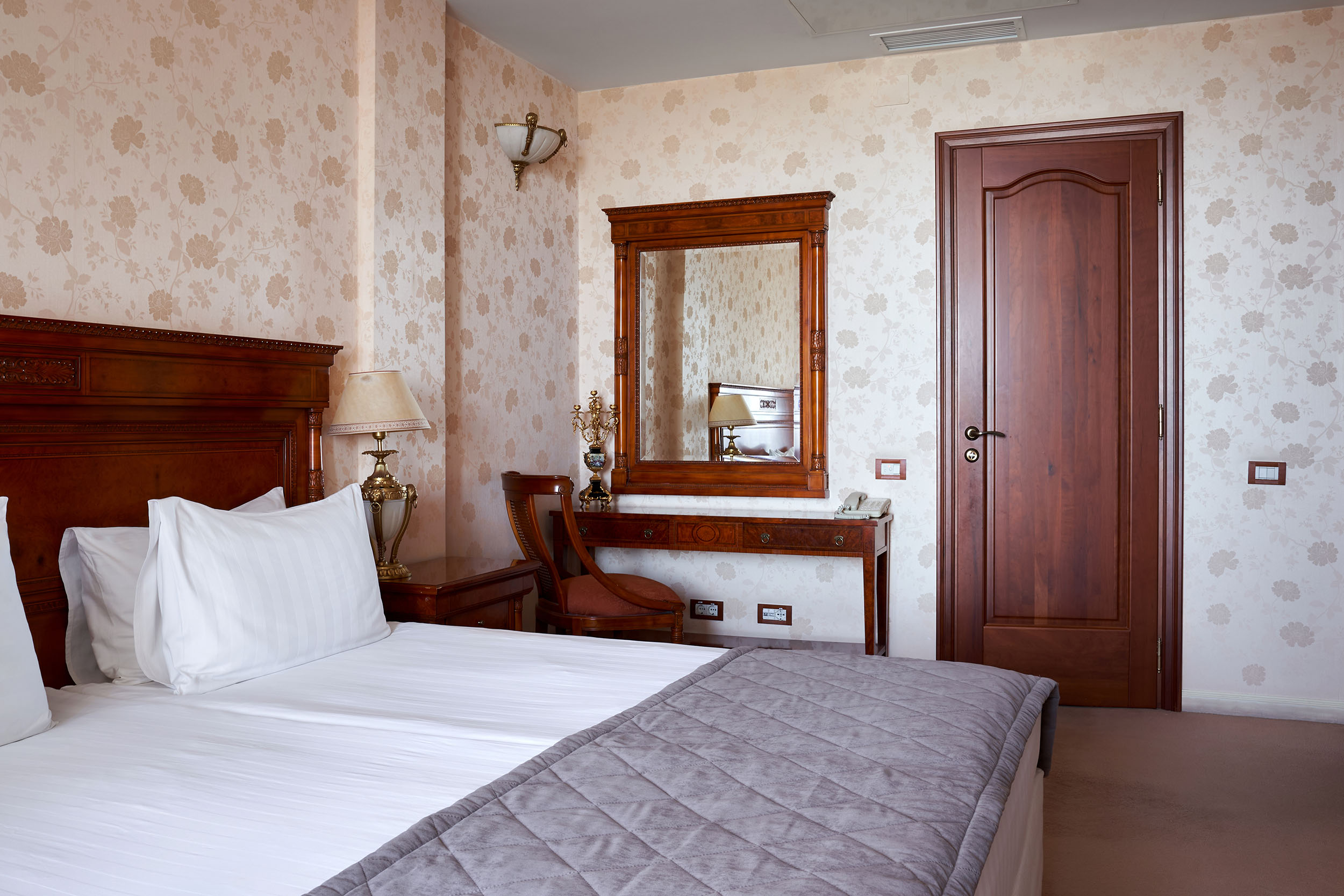 Президентский Люкс Алые Паруса