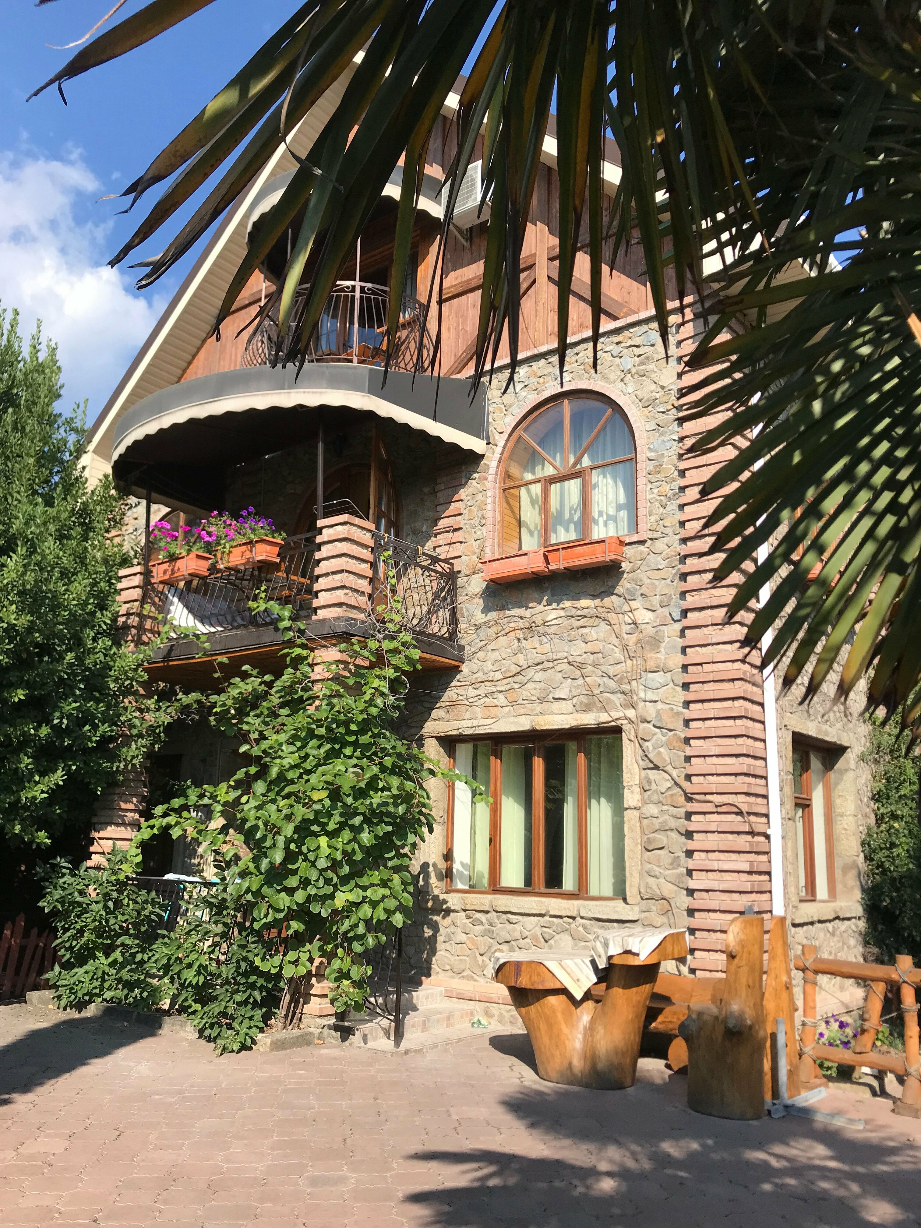 Дом с 4 спальнями