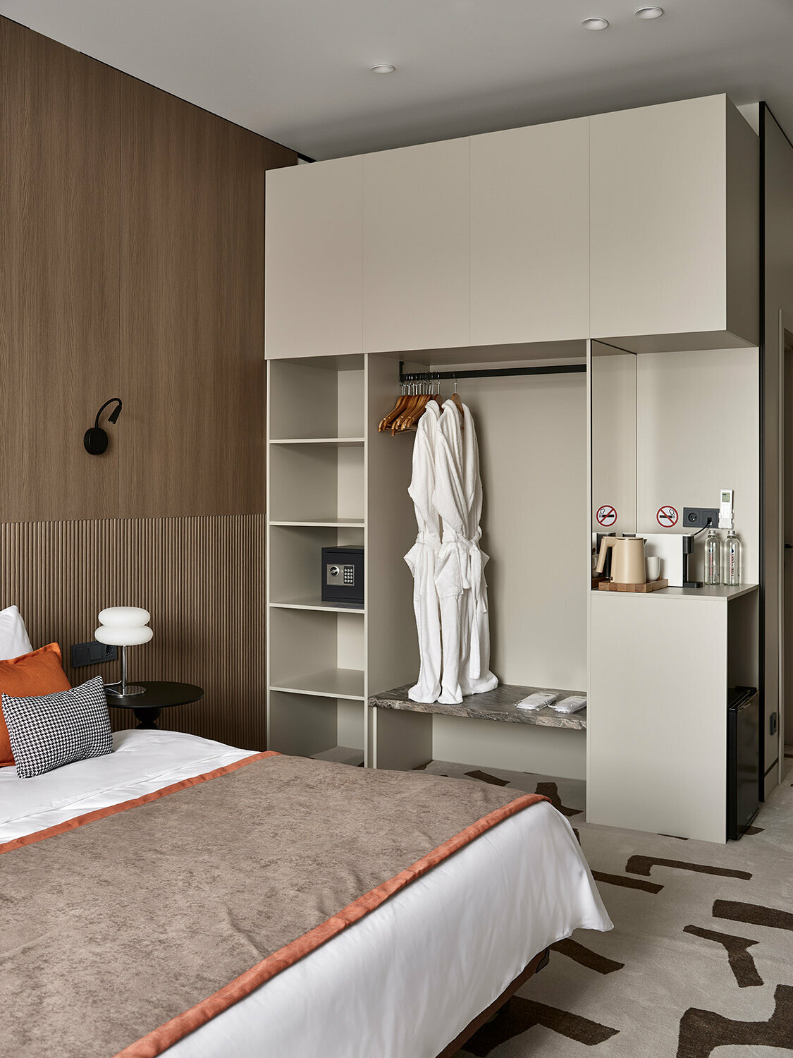 Улучшенный двухместный номер с 1 кроватью