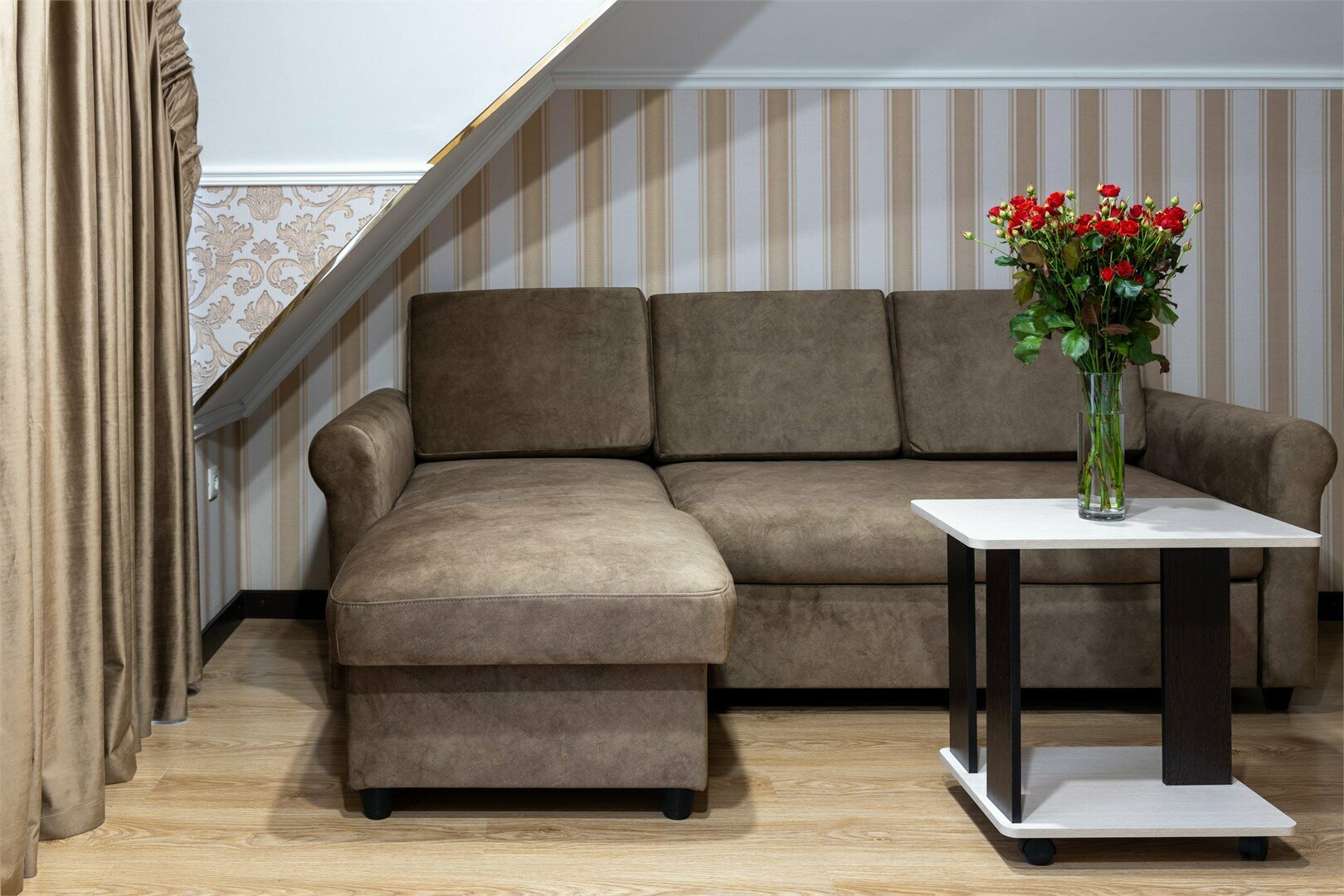 Люкс с балконом с видом на город