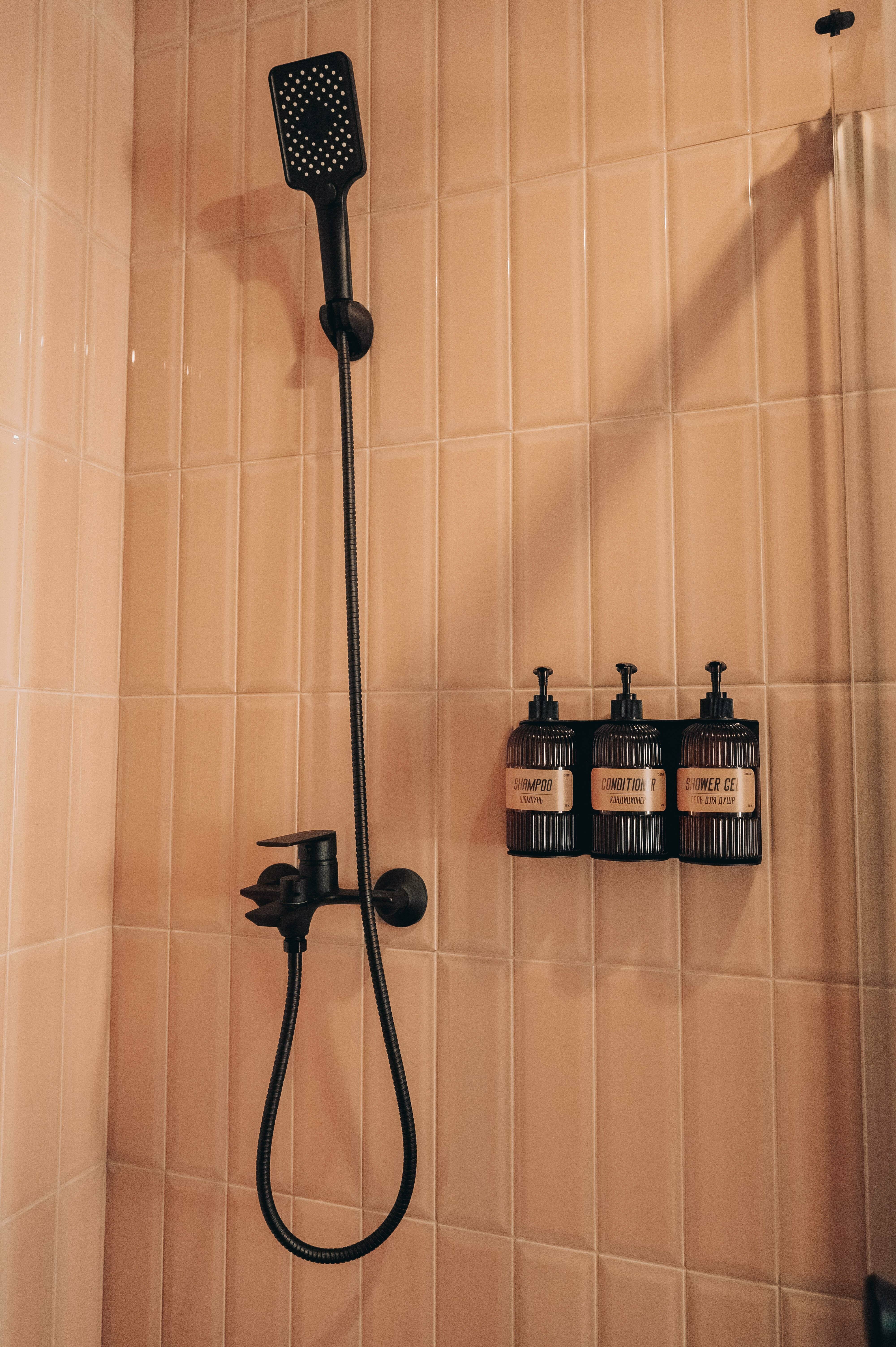 Дом с балконом