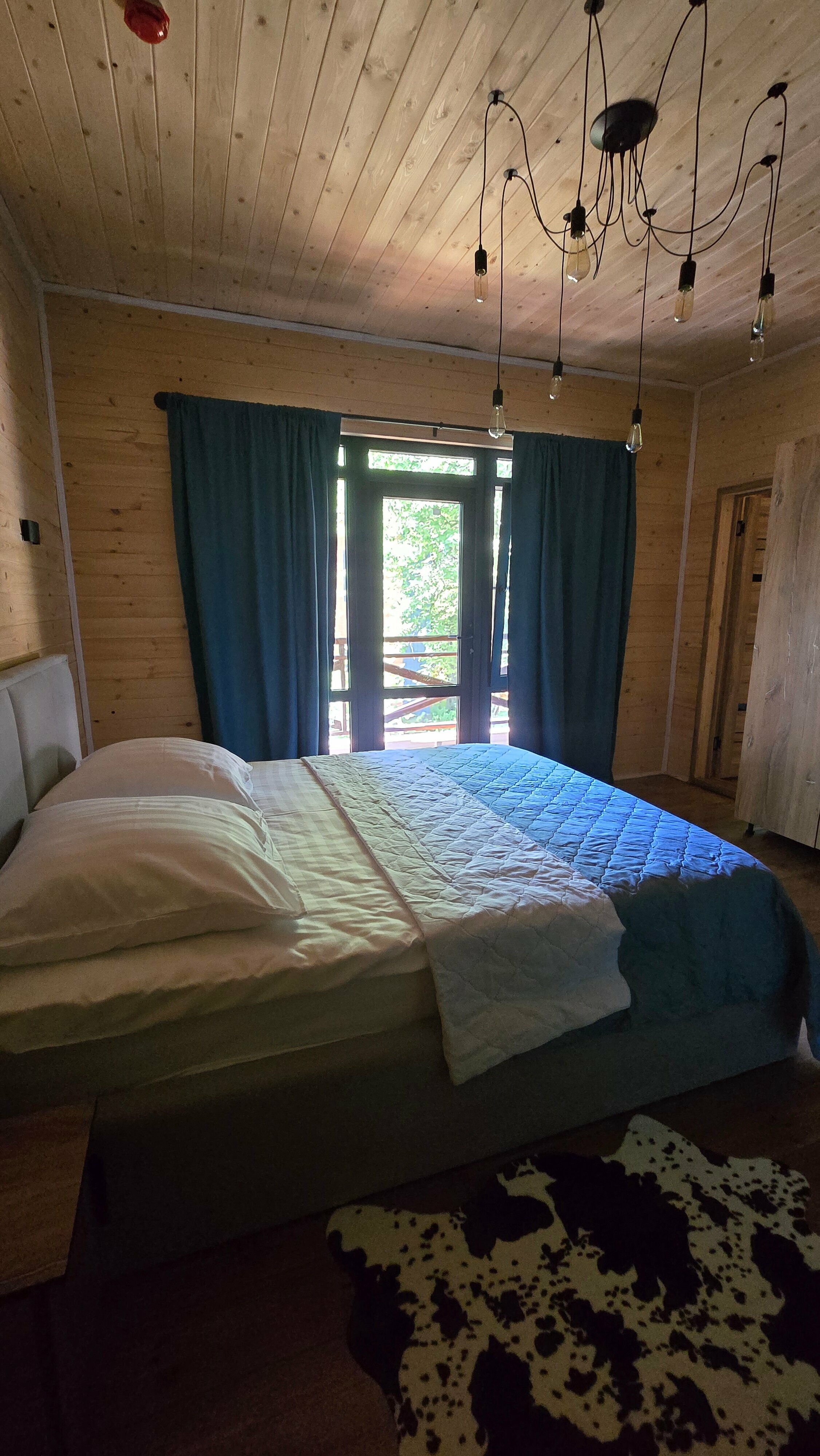 Двухместный номер с 1 кроватью и видом на горы